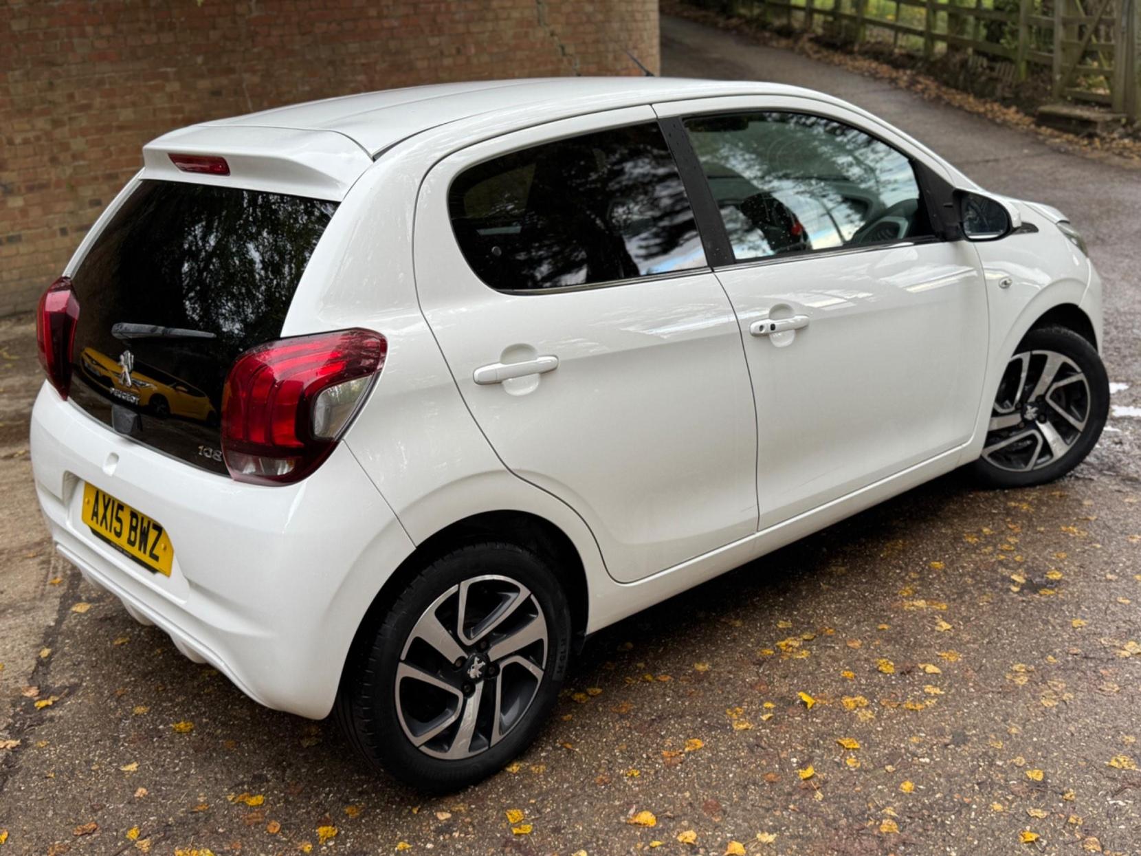 Peugeot 108 1.2 VTi PureTech Allure Euro 5 5dr