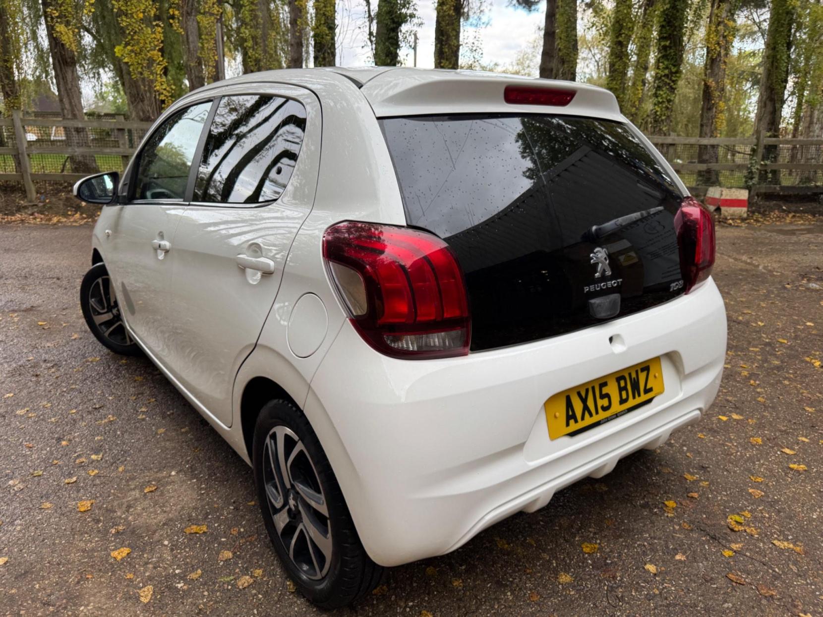 Peugeot 108 1.2 VTi PureTech Allure Euro 5 5dr