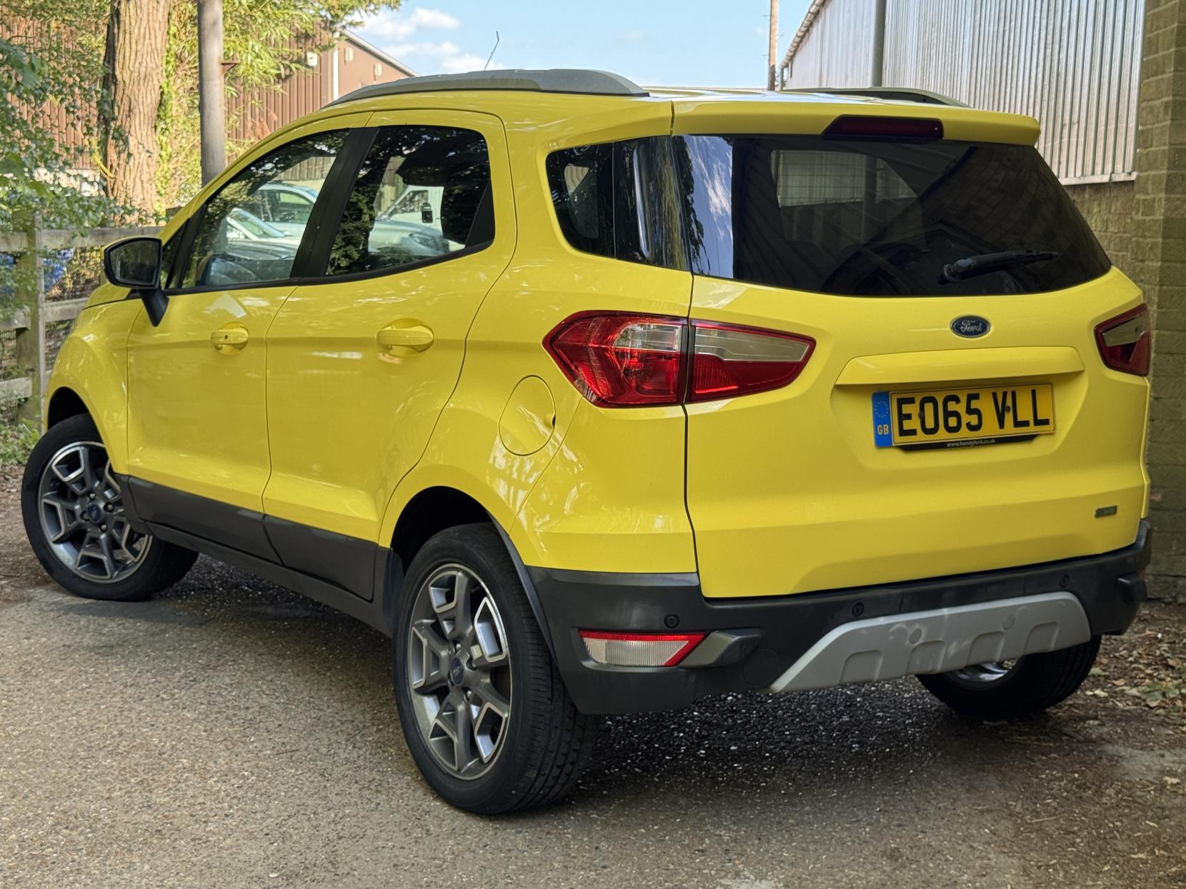 Ford EcoSport 1.0T EcoBoost Titanium SUV 5dr Petrol Manual 2WD Euro 5 (s/s) (125 ps)