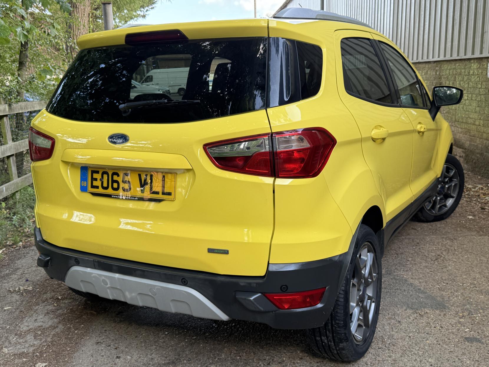 Ford EcoSport 1.0T EcoBoost Titanium SUV 5dr Petrol Manual 2WD Euro 5 (s/s) (125 ps)