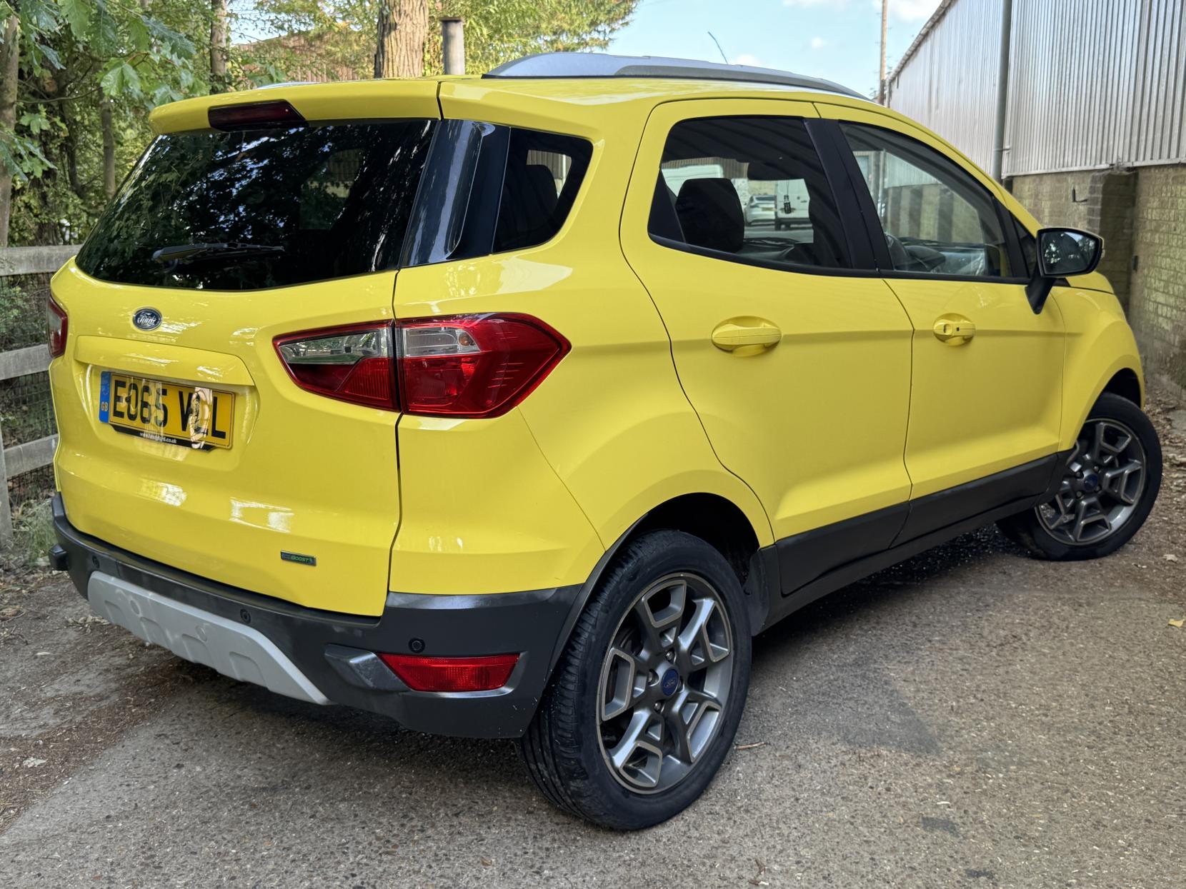 Ford EcoSport 1.0T EcoBoost Titanium SUV 5dr Petrol Manual 2WD Euro 5 (s/s) (125 ps)