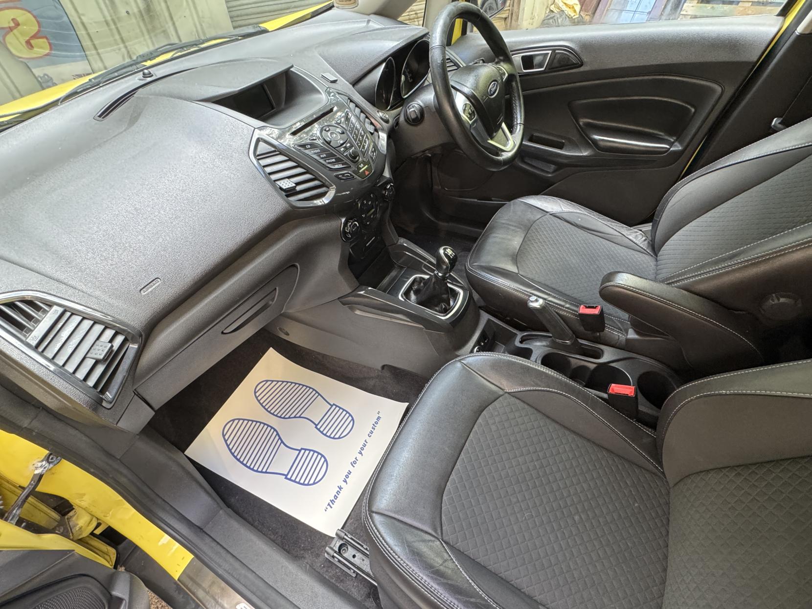 Ford EcoSport 1.0T EcoBoost Titanium SUV 5dr Petrol Manual 2WD Euro 5 (s/s) (125 ps)