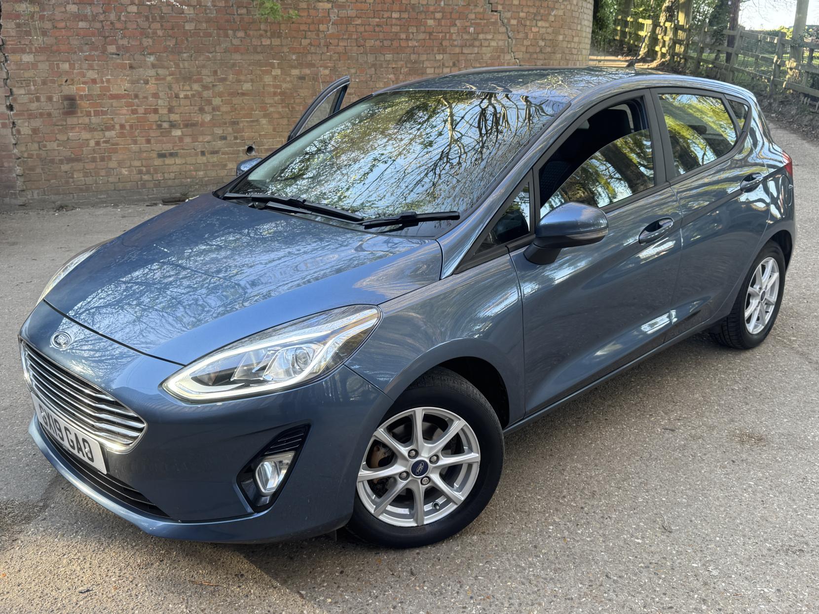 Ford Fiesta 1.0T EcoBoost GPF Zetec Hatchback 5dr Petrol Manual Euro 6 (s/s) (100 ps)