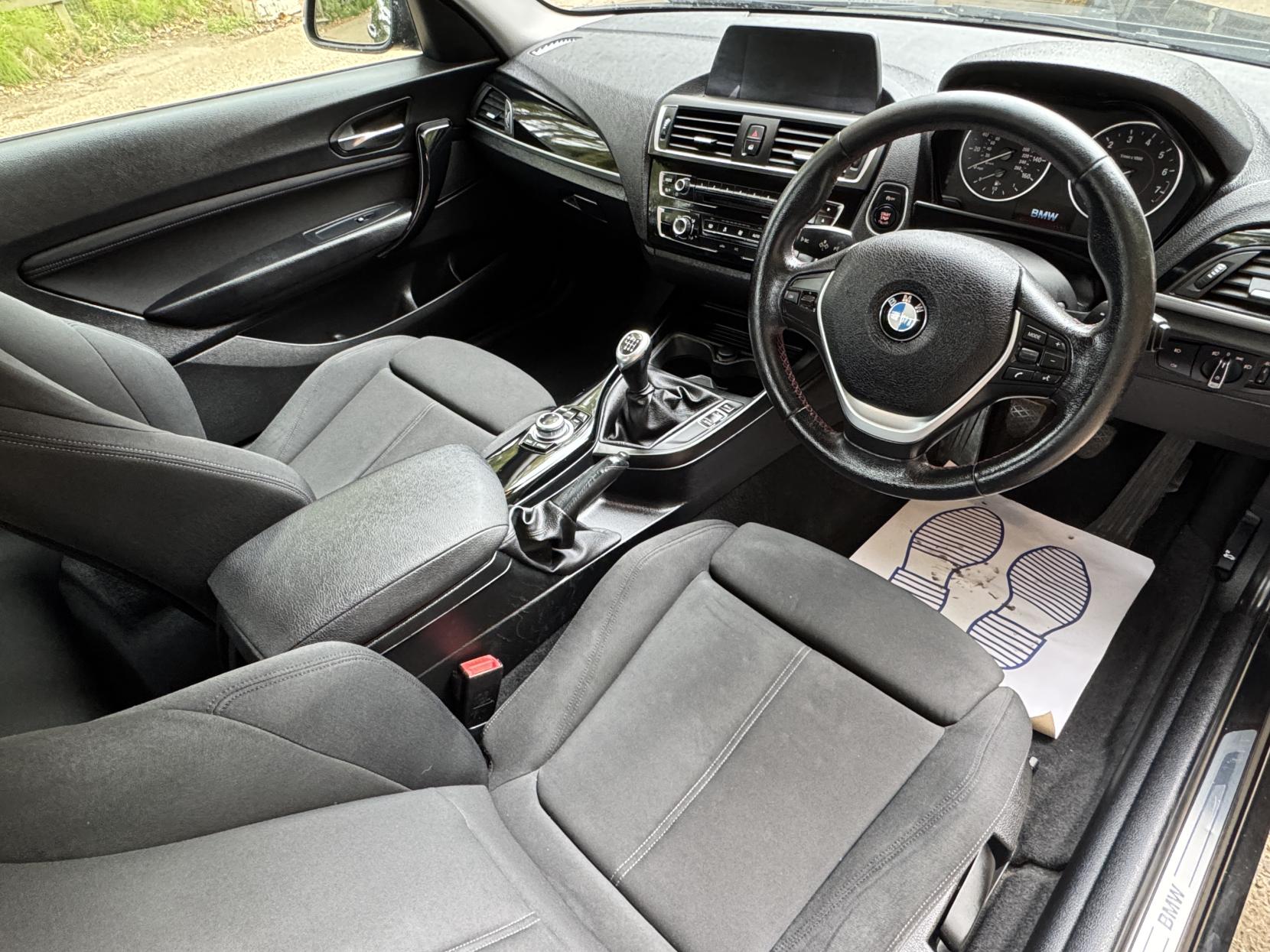BMW 2 Series 1.5 218i Sport Coupe 2dr Petrol Manual Euro 6 (s/s) (136 ps)