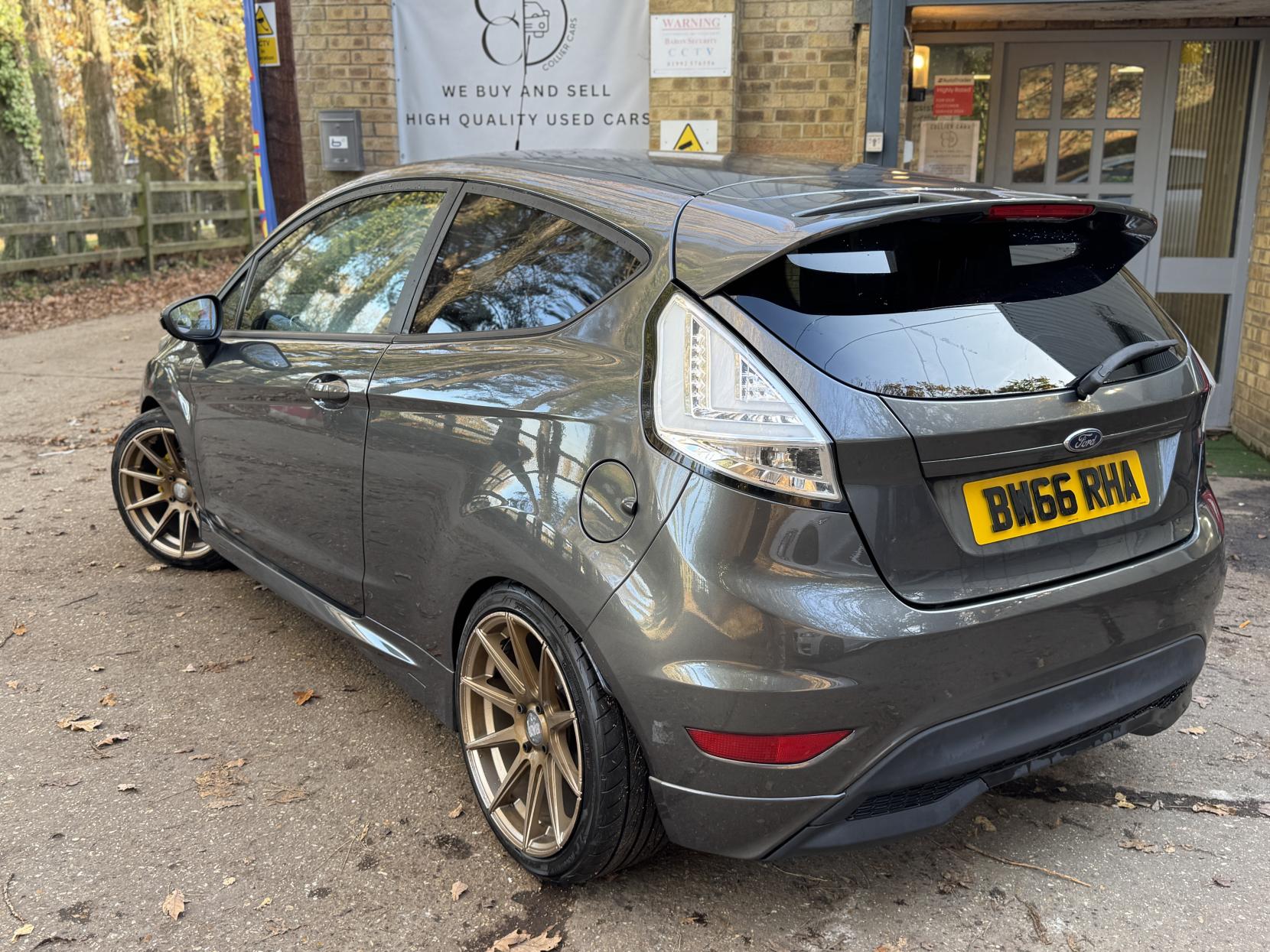 Ford Fiesta 1.0T EcoBoost ST-Line Hatchback 3dr Petrol Manual Euro 6 (s/s) (125 ps)