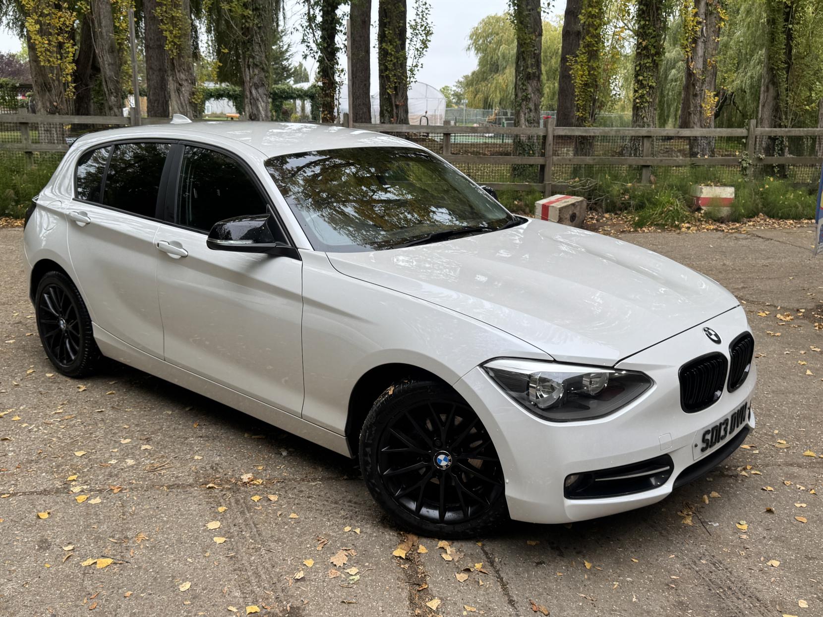 BMW 1 Series 1.6 116i Sport Hatchback 5dr Petrol Auto Euro 5 (s/s) (136 ps)