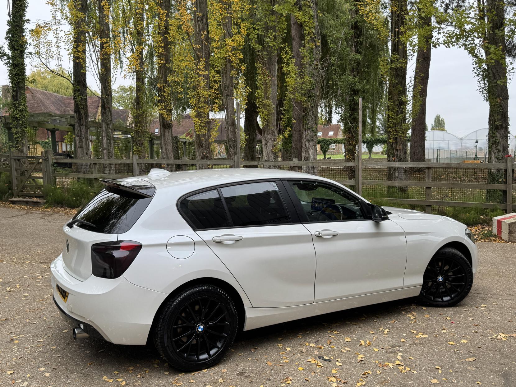 BMW 1 Series 1.6 116i Sport Hatchback 5dr Petrol Auto Euro 5 (s/s) (136 ps)