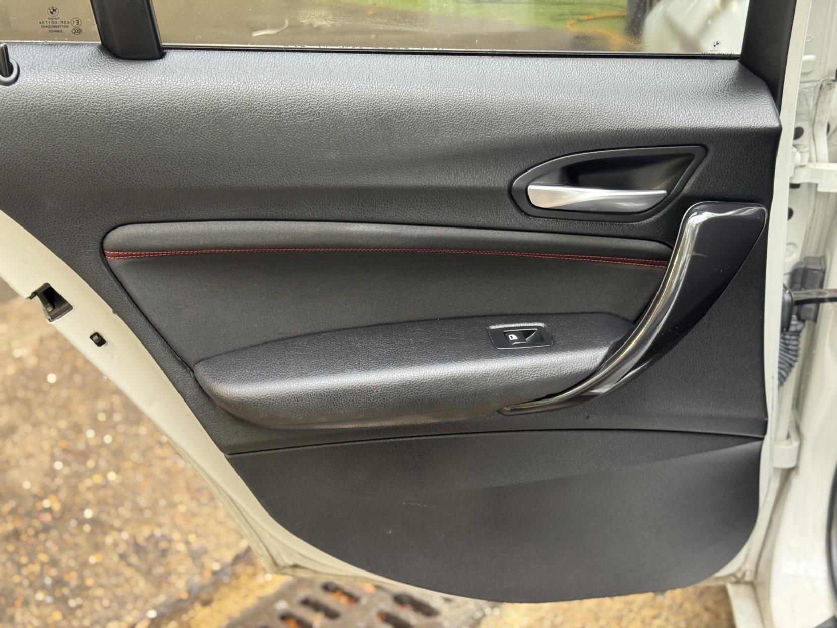 BMW 1 Series 1.6 116i Sport Hatchback 5dr Petrol Auto Euro 5 (s/s) (136 ps)