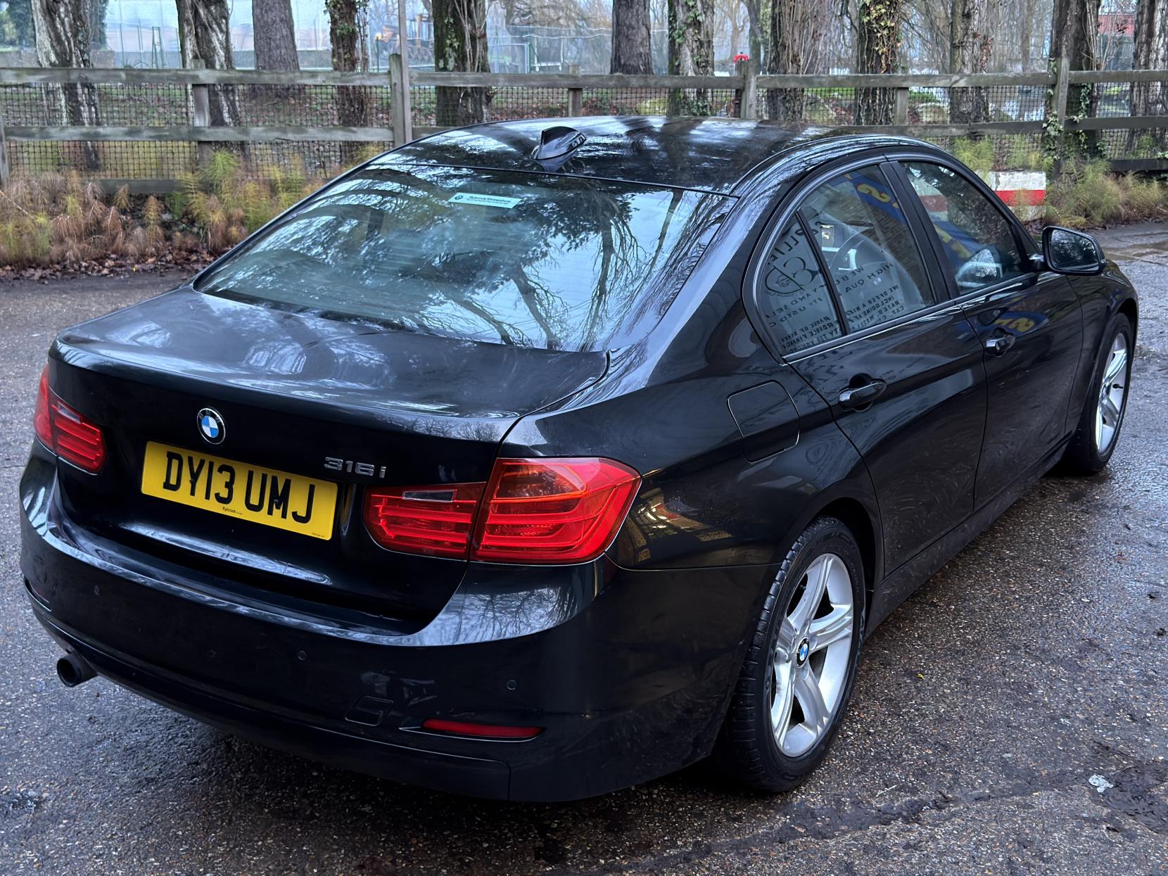 BMW 3 Series 1.6 316i SE Saloon 4dr Petrol Auto Euro 6 (s/s) (136 ps)