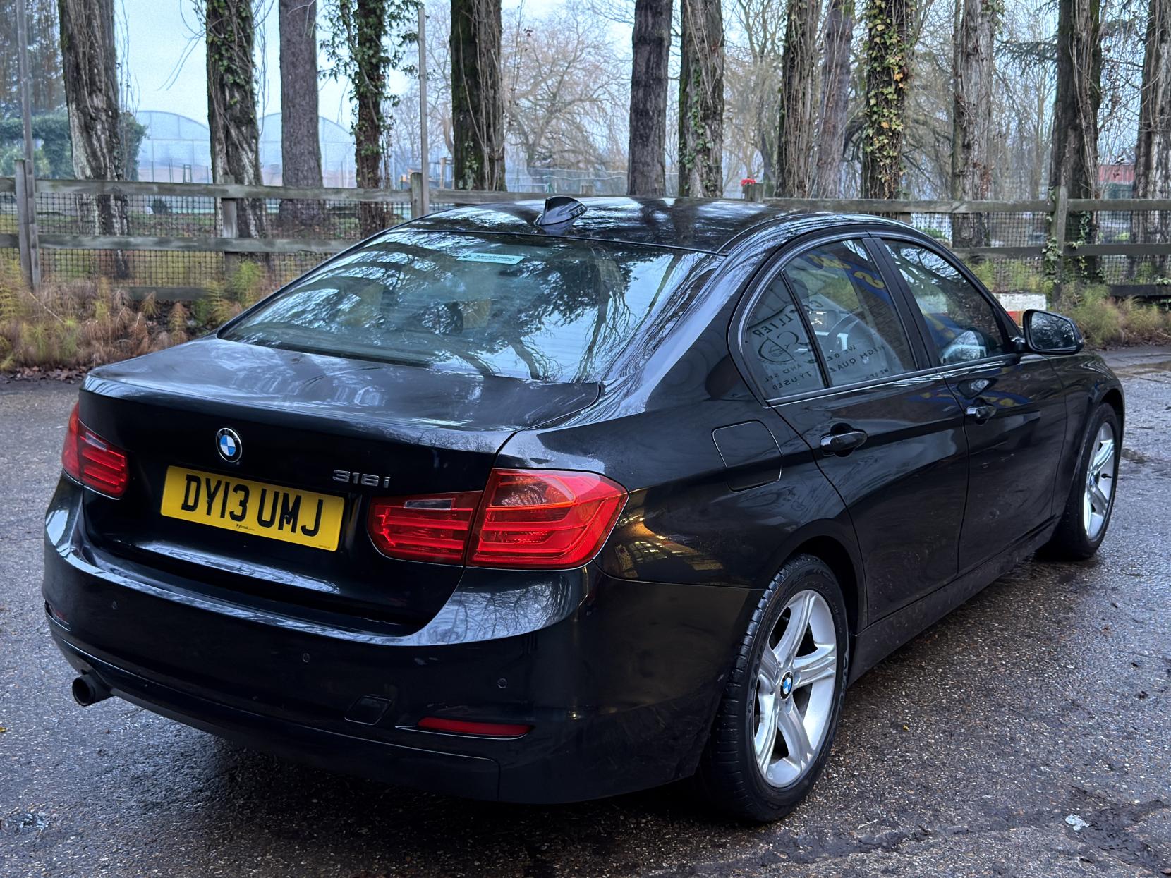 BMW 3 Series 1.6 316i SE Saloon 4dr Petrol Auto Euro 6 (s/s) (136 ps)