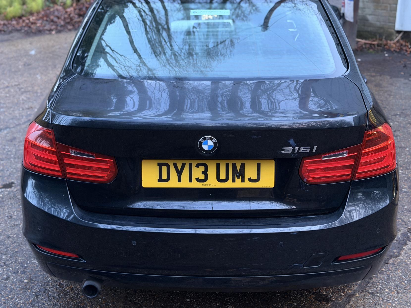 BMW 3 Series 1.6 316i SE Saloon 4dr Petrol Auto Euro 6 (s/s) (136 ps)