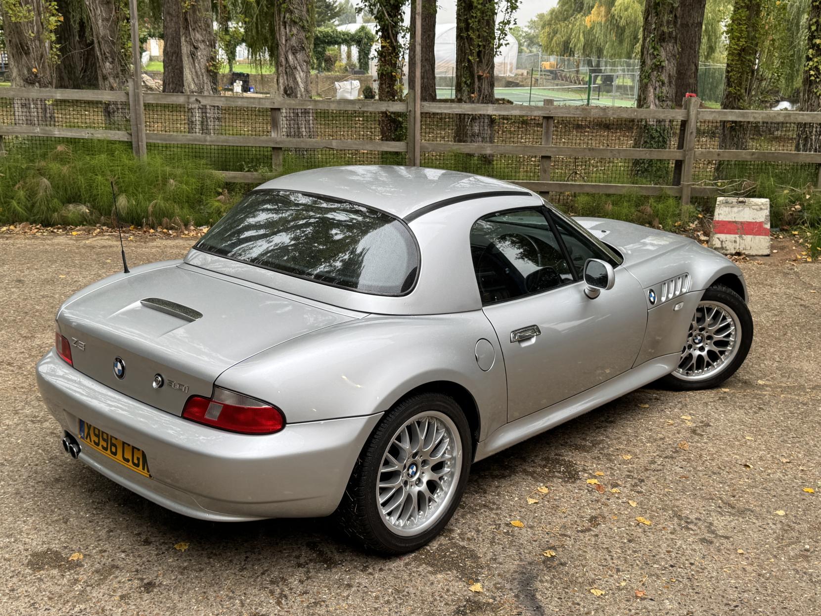 BMW Z3 3.0i Roadster 2dr Petrol Manual (228 g/km, 231 bhp)