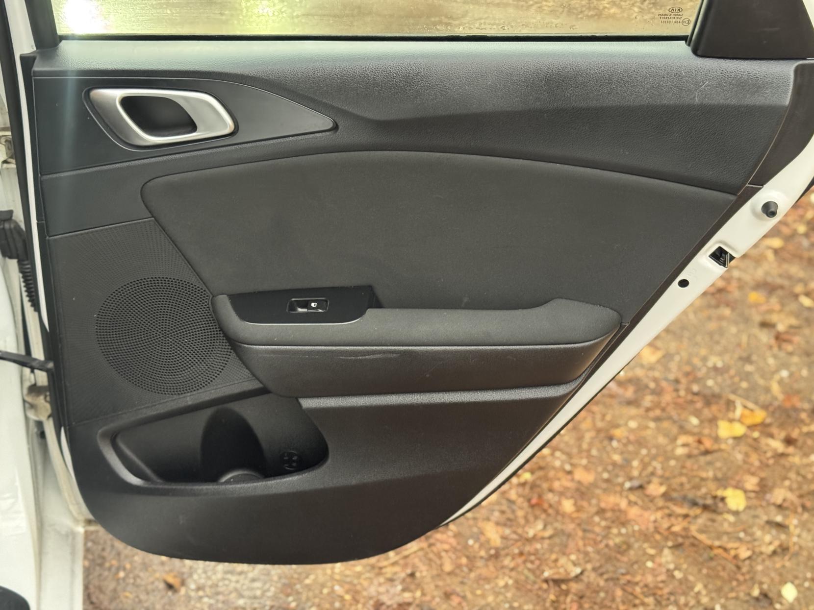 Kia Ceed 1.6 CRDi ECO 2 Hatchback 5dr Diesel Manual Euro 6 (s/s) (114 bhp)