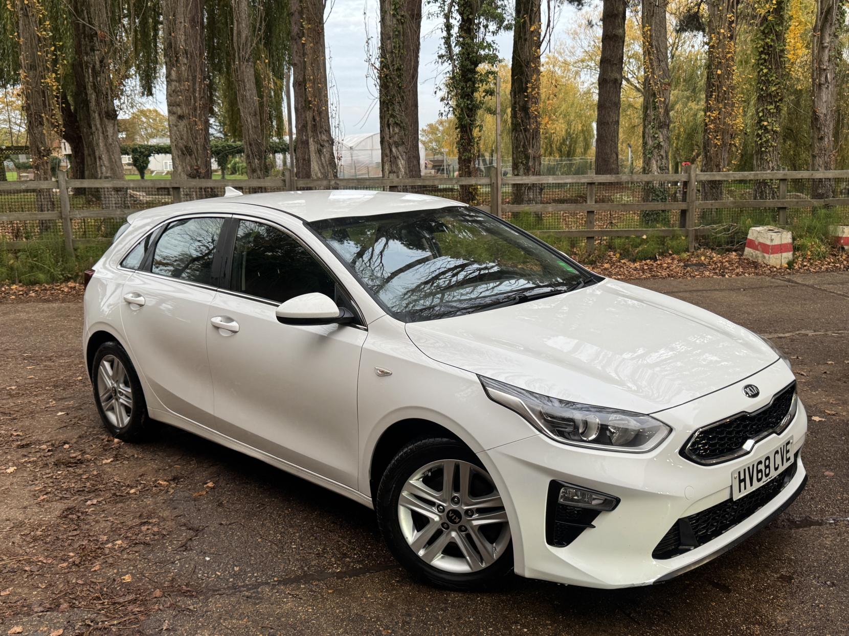 Kia Ceed 1.6 CRDi ECO 2 Hatchback 5dr Diesel Manual Euro 6 (s/s) (114 bhp)