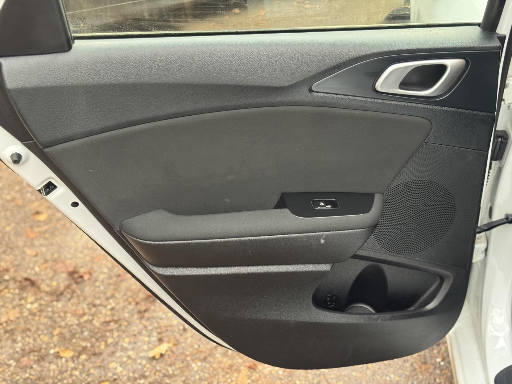 Kia Ceed 1.6 CRDi ECO 2 Hatchback 5dr Diesel Manual Euro 6 (s/s) (114 bhp)