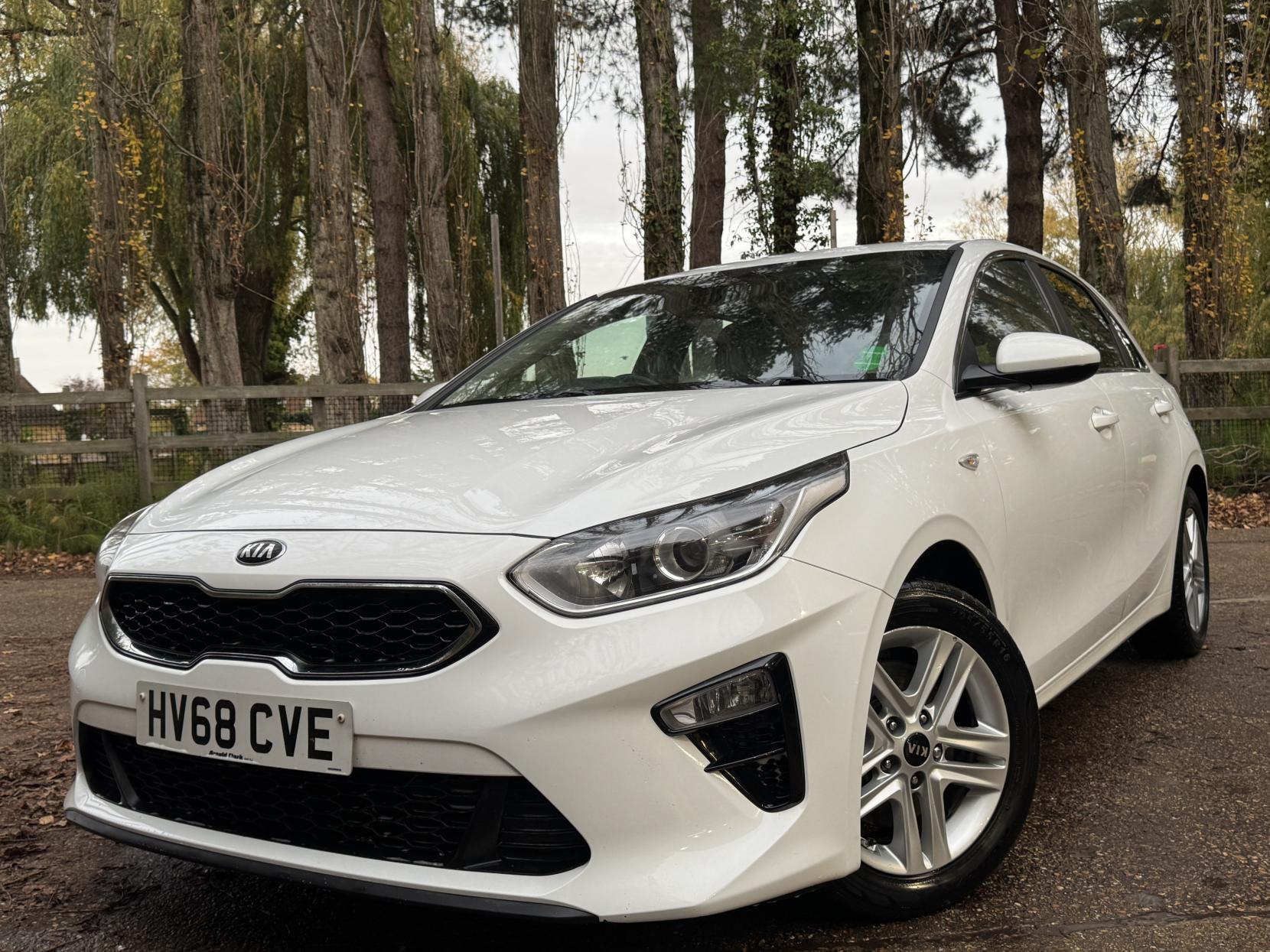Kia Ceed 1.6 CRDi ECO 2 Hatchback 5dr Diesel Manual Euro 6 (s/s) (114 bhp)