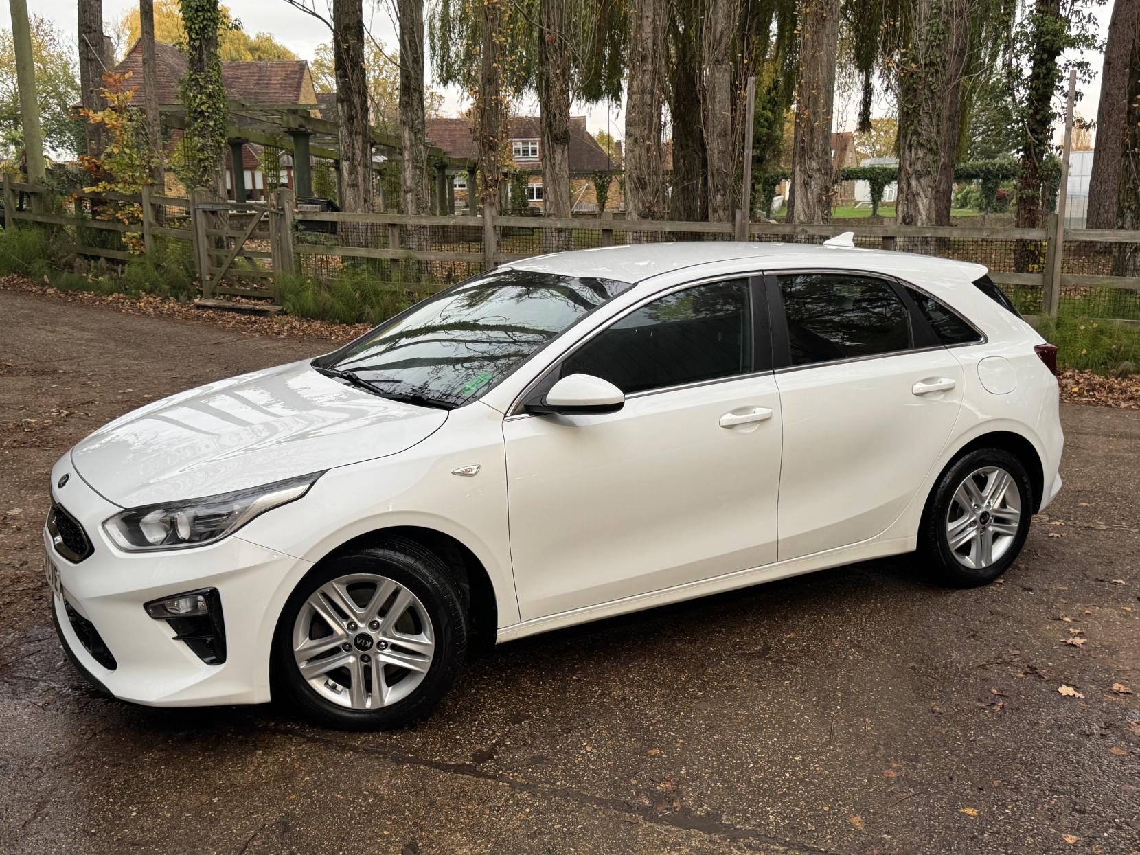 Kia Ceed 1.6 CRDi ECO 2 Hatchback 5dr Diesel Manual Euro 6 (s/s) (114 bhp)