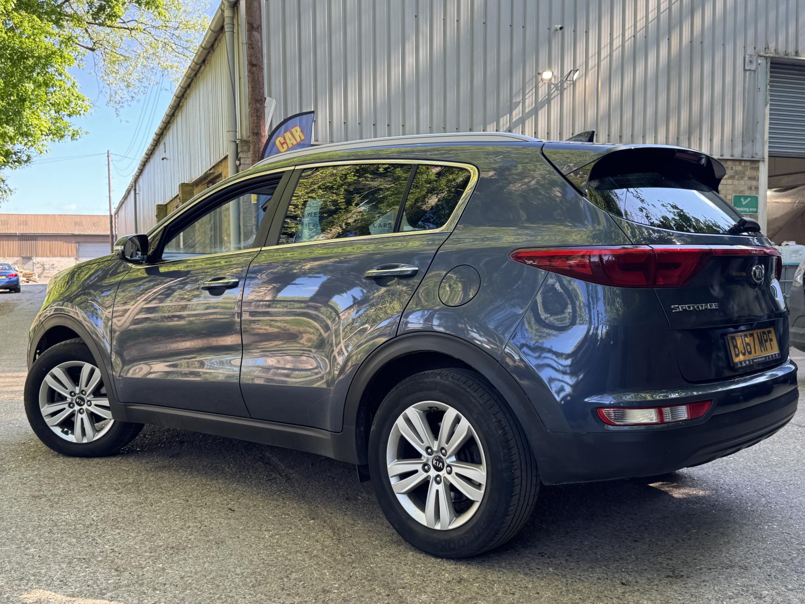 Kia Sportage 1.7 CRDi 2 SUV 5dr Diesel Manual Euro 6 (s/s) (114 bhp)