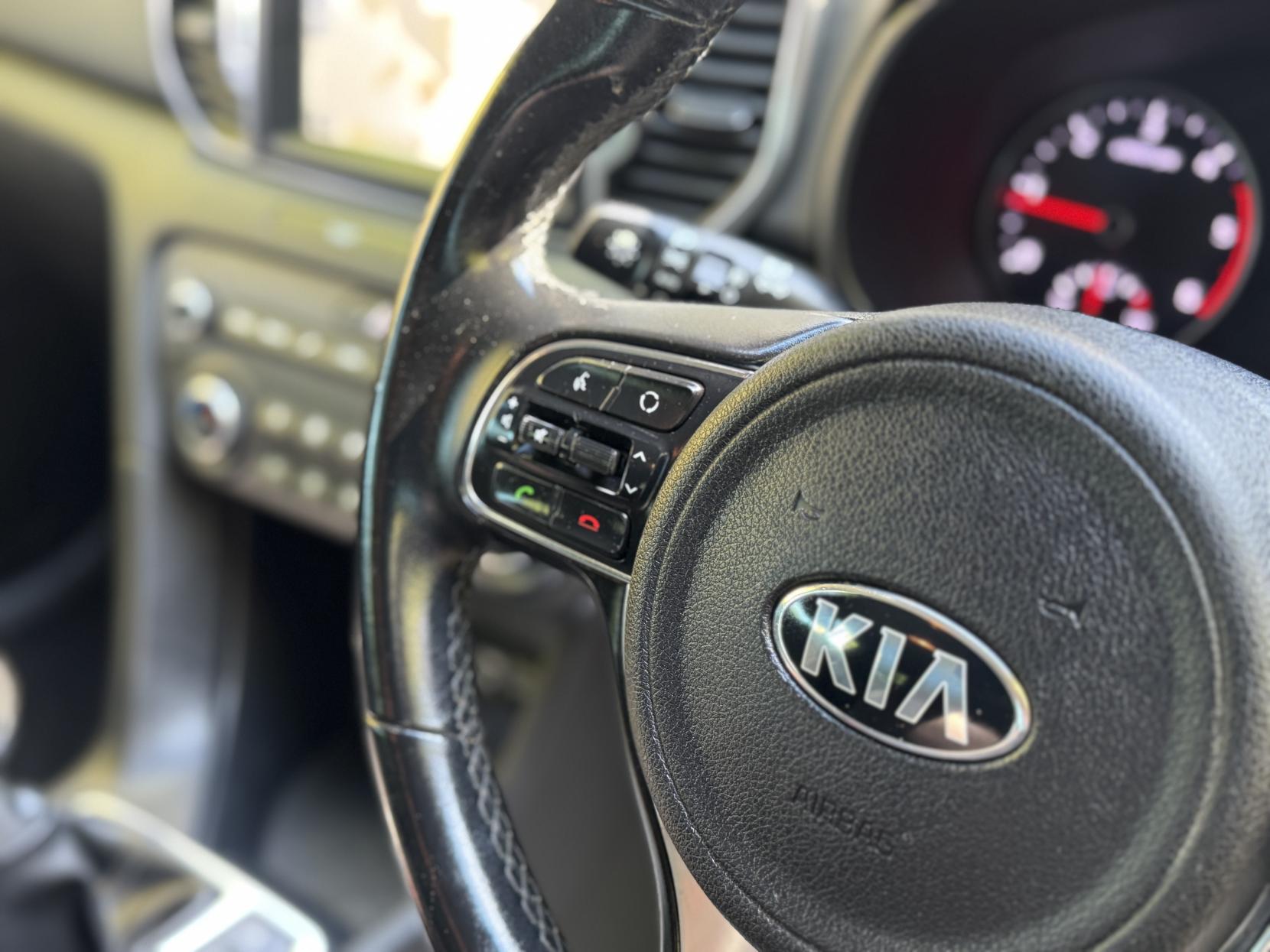 Kia Sportage 1.7 CRDi 2 SUV 5dr Diesel Manual Euro 6 (s/s) (114 bhp)