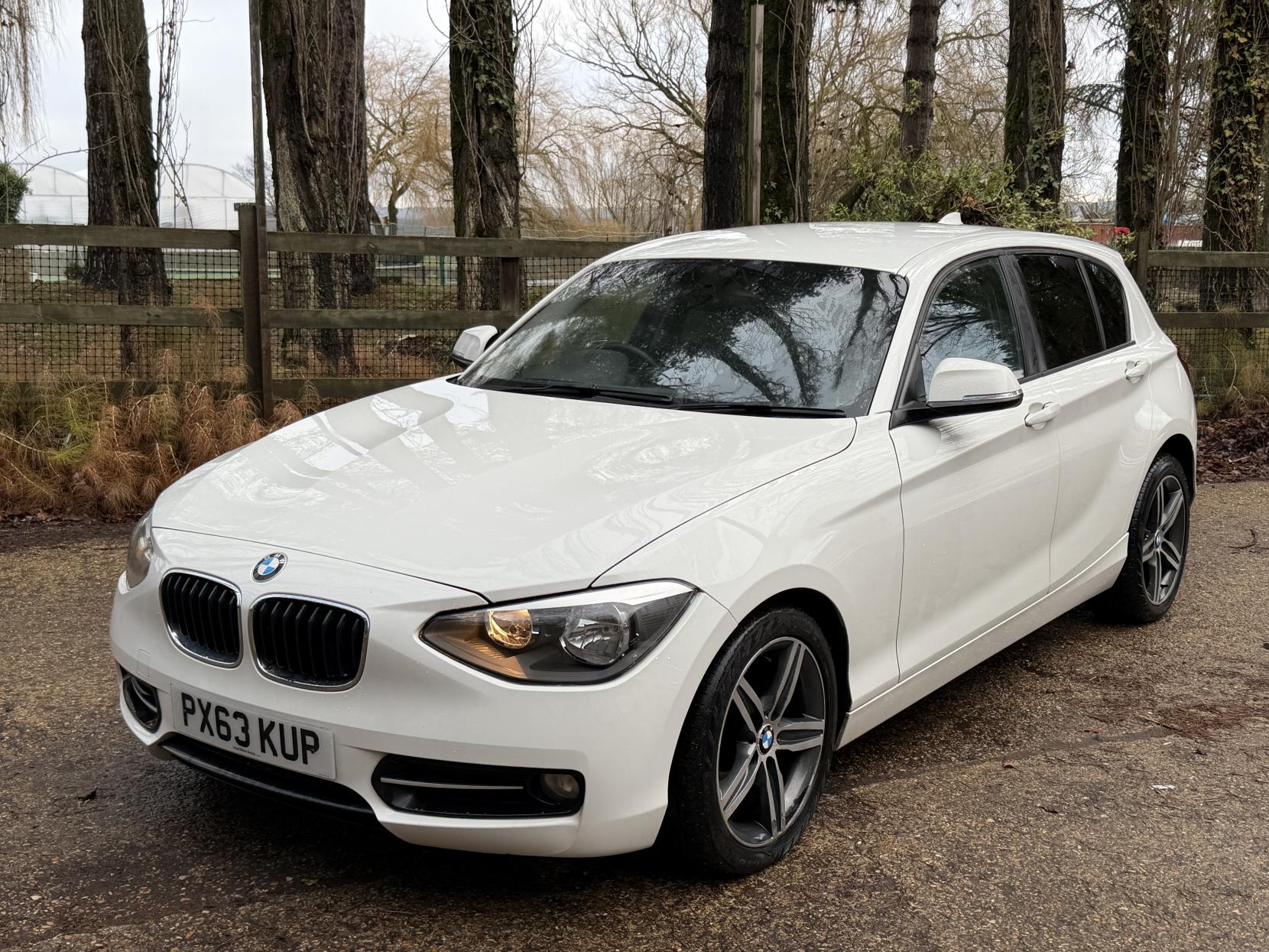 BMW 1 Series 1.6 116i Sport Hatchback 5dr Petrol Manual Euro 6 (s/s) (136 ps)