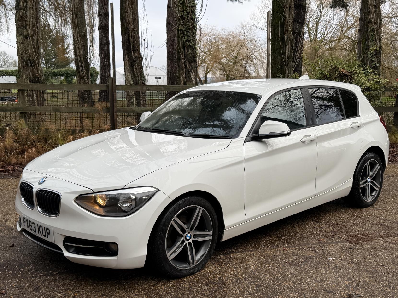 BMW 1 Series 1.6 116i Sport Hatchback 5dr Petrol Manual Euro 6 (s/s) (136 ps)