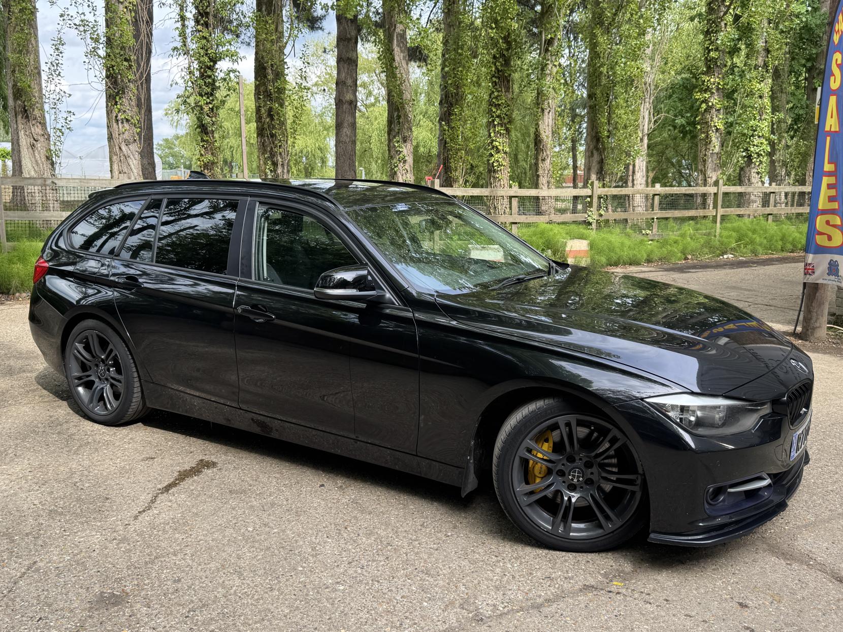 BMW 3 Series 2.0 320i SE Touring 5dr Petrol Manual Euro 6 (s/s) (184 ps)