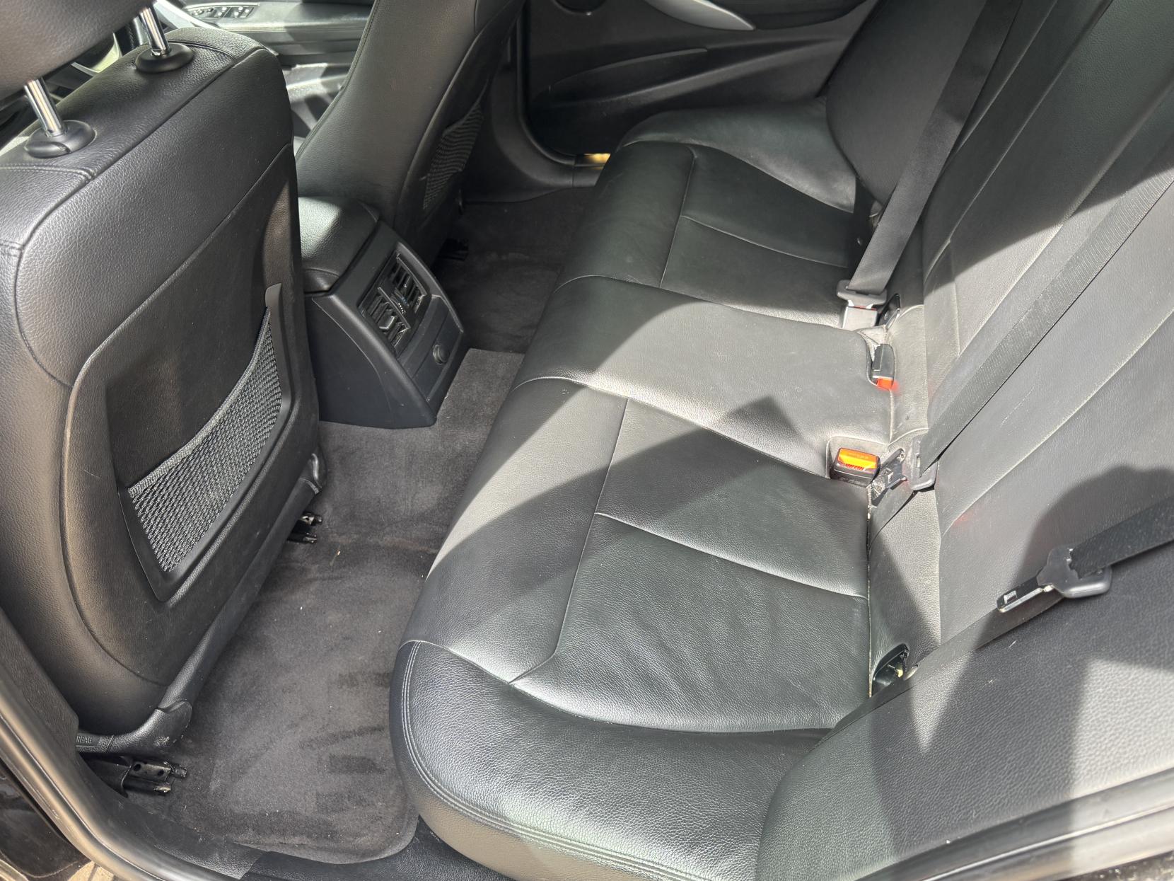 BMW 3 Series 2.0 320i SE Touring 5dr Petrol Manual Euro 6 (s/s) (184 ps)