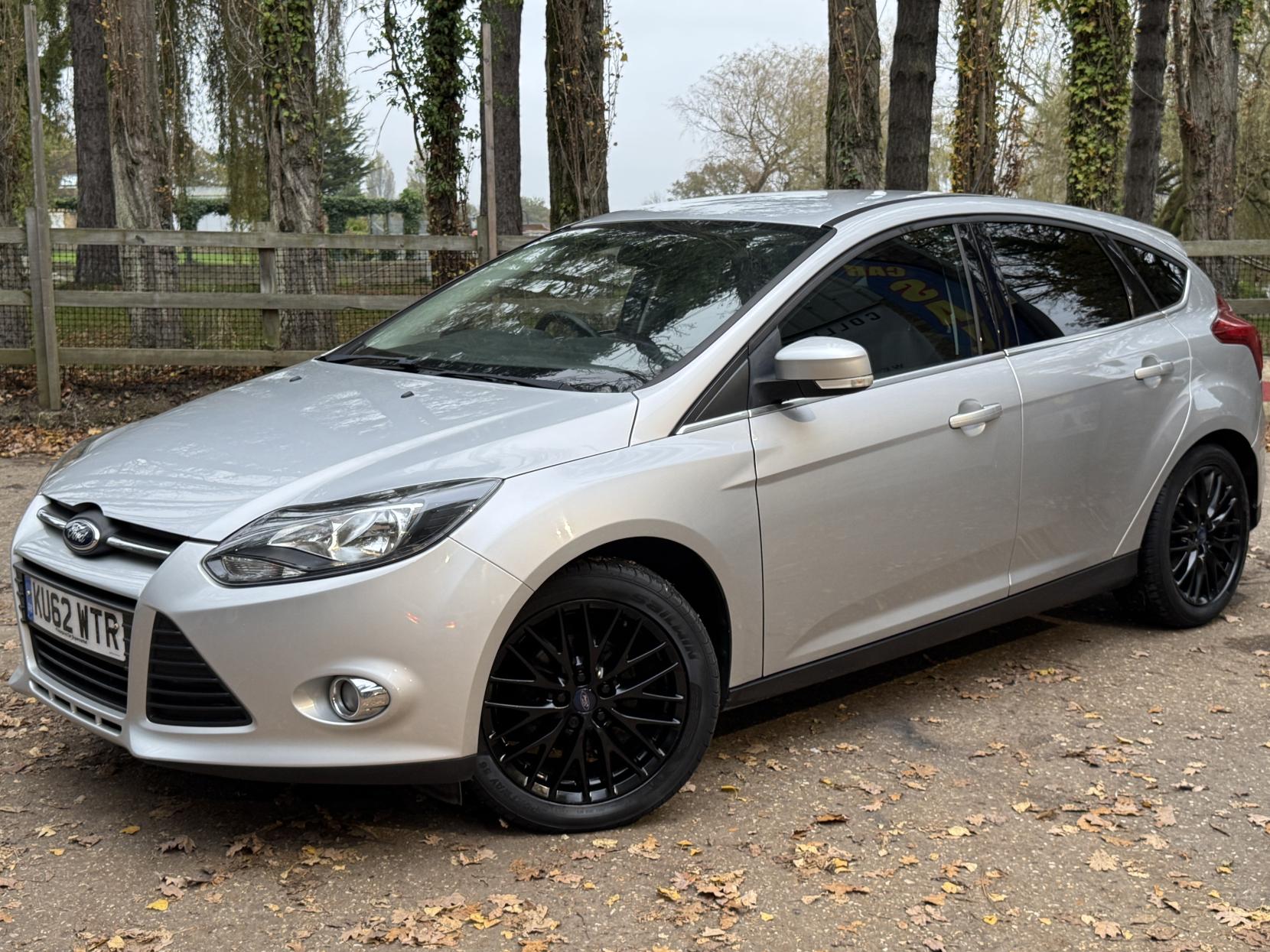 Ford Focus 1.0T EcoBoost Zetec Hatchback 5dr Petrol Manual Euro 5 (s/s) (125 ps)