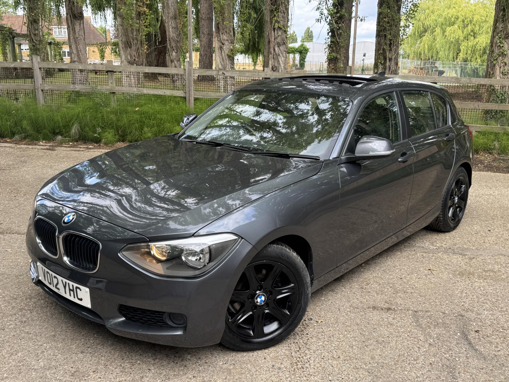 BMW 1 Series 1.6 116i ES Hatchback 5dr Petrol Auto Euro 5 (s/s) (136 ps)