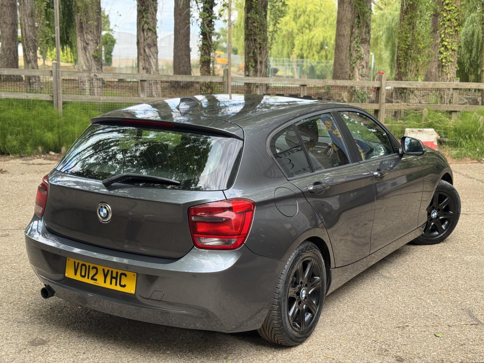 BMW 1 Series 1.6 116i ES Hatchback 5dr Petrol Auto Euro 5 (s/s) (136 ps)