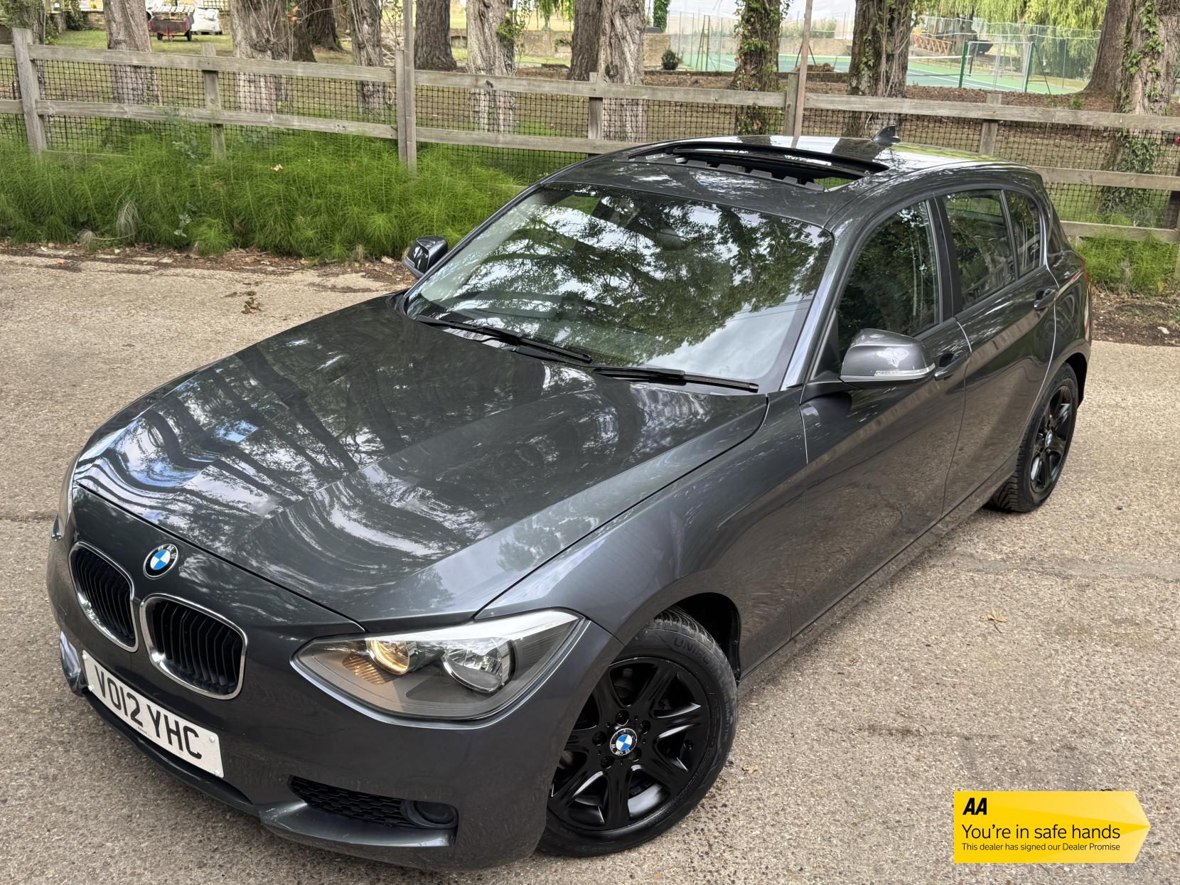BMW 1 Series 1.6 116i ES Hatchback 5dr Petrol Auto Euro 5 (s/s) (136 ps)