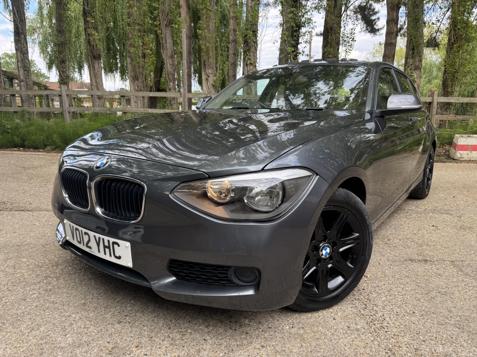 BMW 1 Series 1.6 116i ES Hatchback 5dr Petrol Auto Euro 5 (s/s) (136 ps)