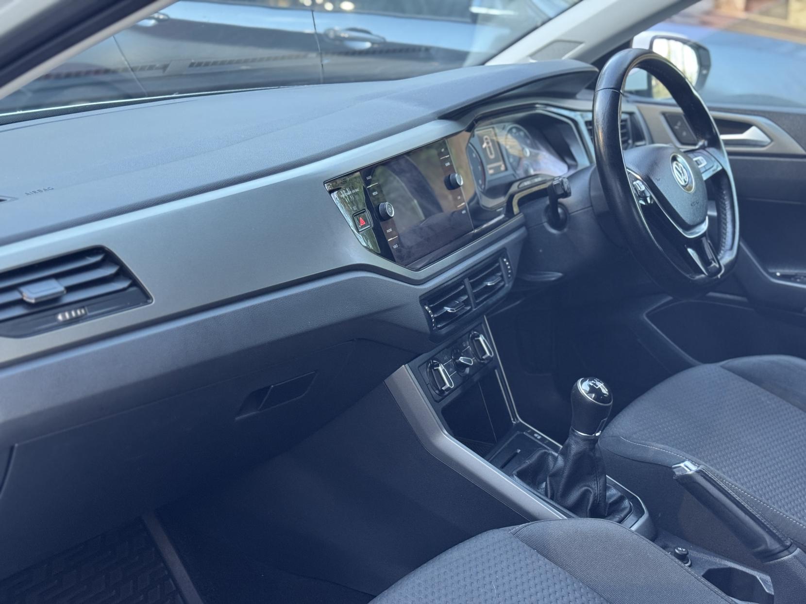 Volkswagen Polo 1.0 EVO SE Hatchback 5dr Petrol Manual Euro 6 (s/s) (65 ps)