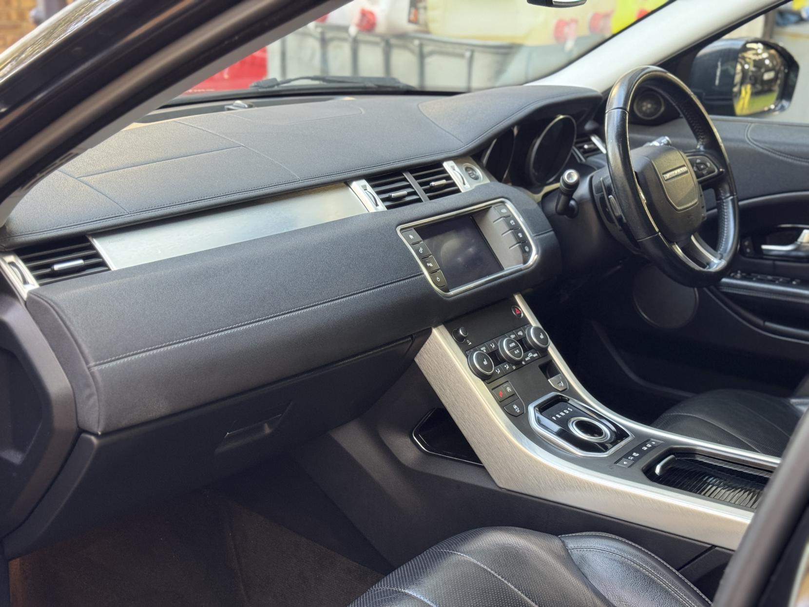 Land Rover Range Rover Evoque 2.0 TD4 SE Tech SUV 5dr Diesel Auto 4WD Euro 6 (s/s) (180 ps)