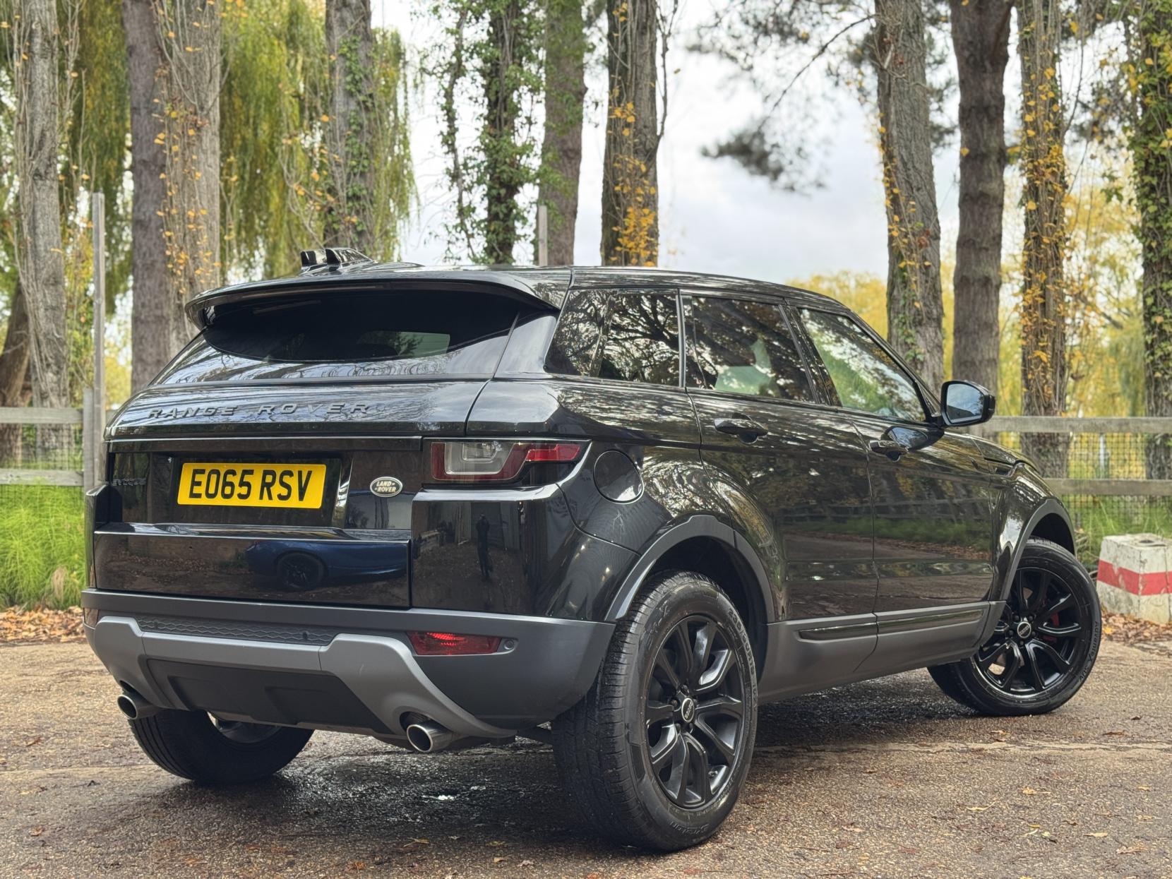 Land Rover Range Rover Evoque 2.0 TD4 SE Tech SUV 5dr Diesel Auto 4WD Euro 6 (s/s) (180 ps)