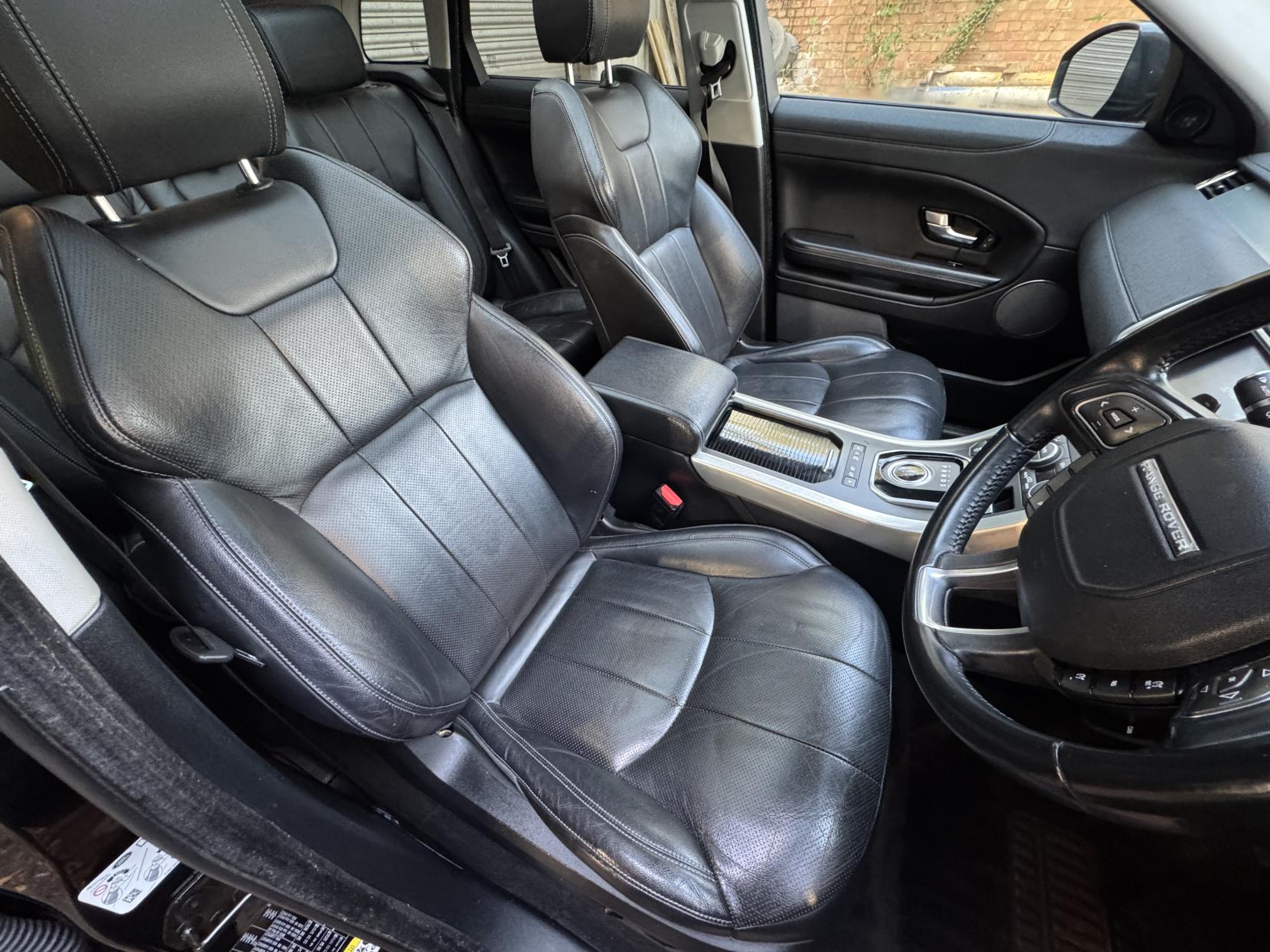 Land Rover Range Rover Evoque 2.0 TD4 SE Tech SUV 5dr Diesel Auto 4WD Euro 6 (s/s) (180 ps)