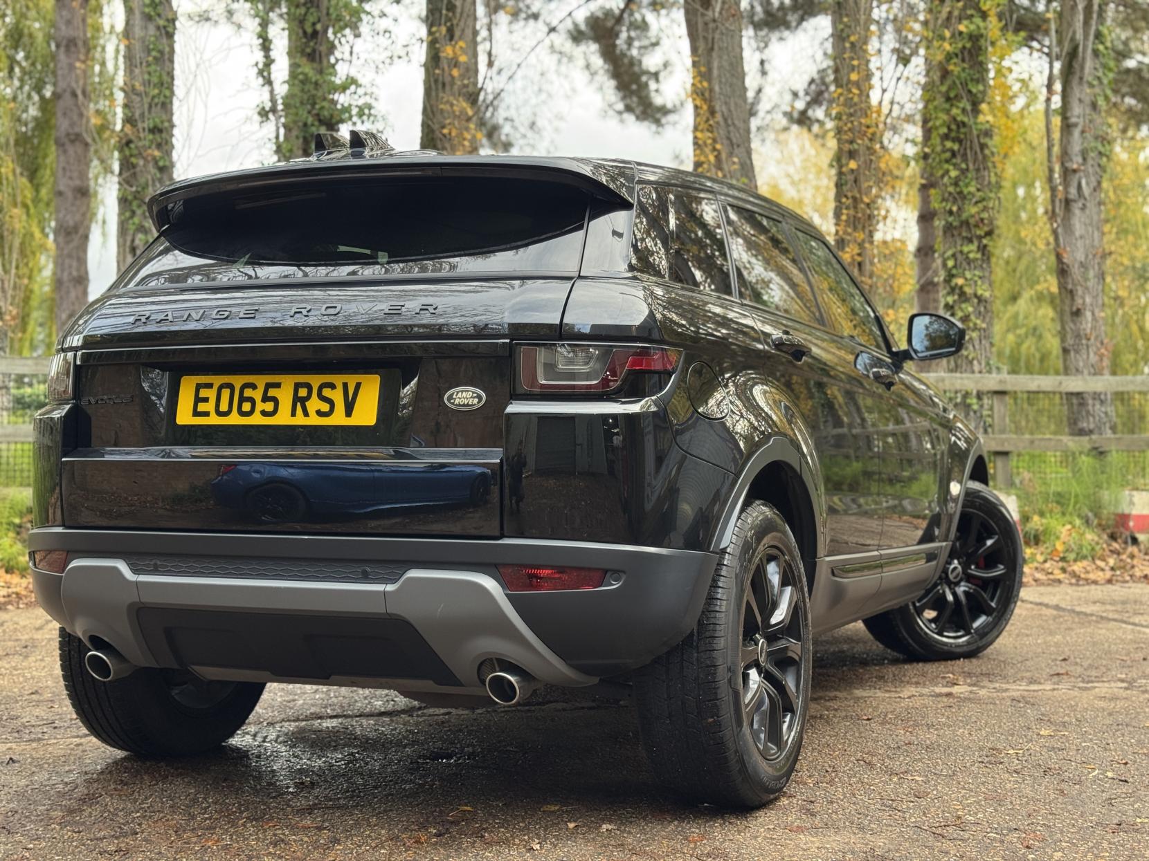 Land Rover Range Rover Evoque 2.0 TD4 SE Tech SUV 5dr Diesel Auto 4WD Euro 6 (s/s) (180 ps)