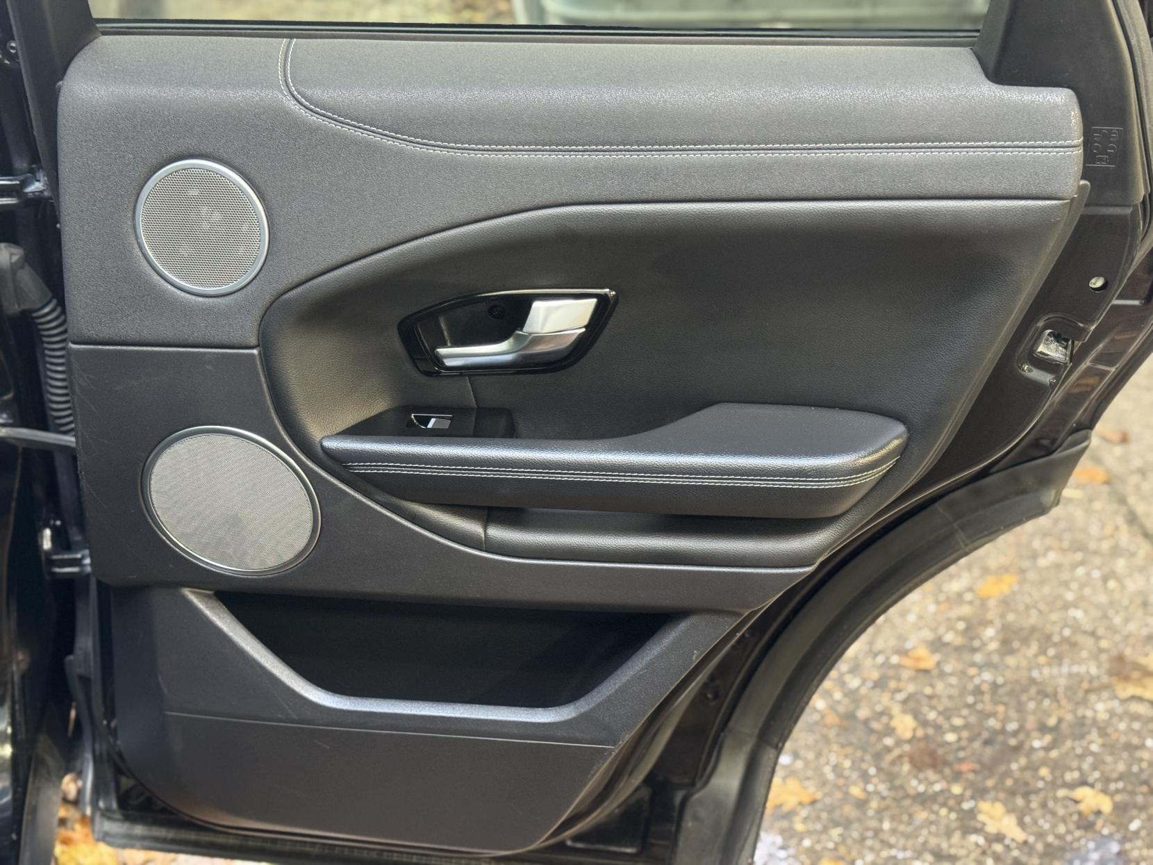 Land Rover Range Rover Evoque 2.0 TD4 SE Tech SUV 5dr Diesel Auto 4WD Euro 6 (s/s) (180 ps)