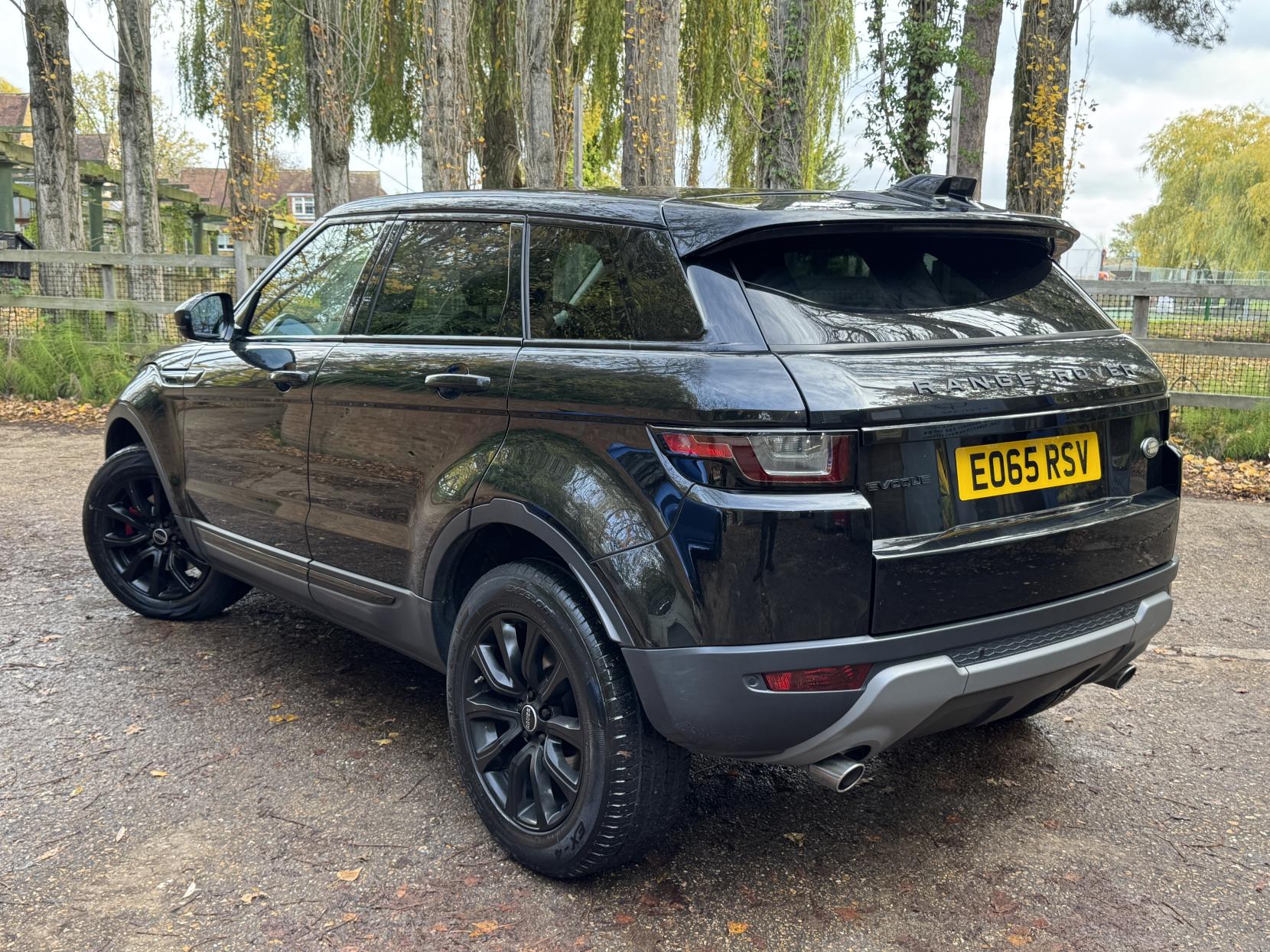 Land Rover Range Rover Evoque 2.0 TD4 SE Tech SUV 5dr Diesel Auto 4WD Euro 6 (s/s) (180 ps)