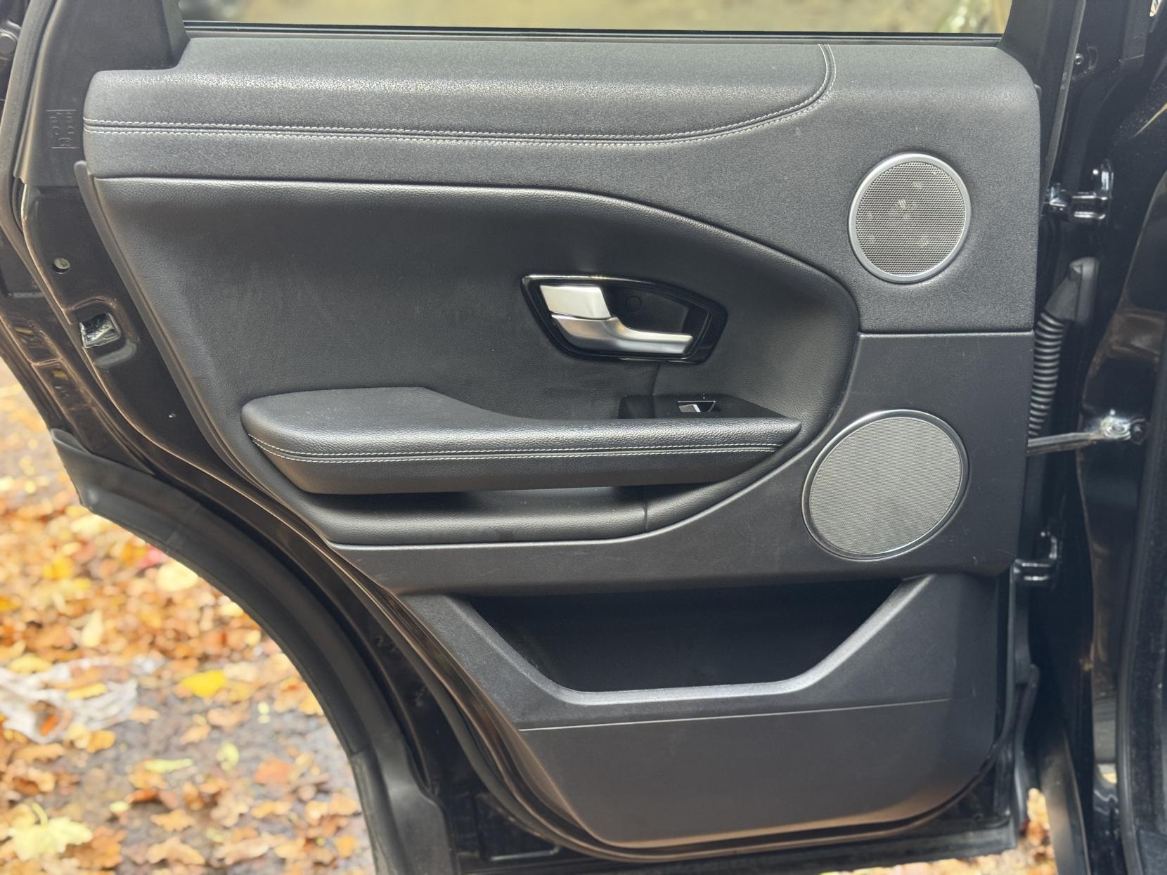 Land Rover Range Rover Evoque 2.0 TD4 SE Tech SUV 5dr Diesel Auto 4WD Euro 6 (s/s) (180 ps)