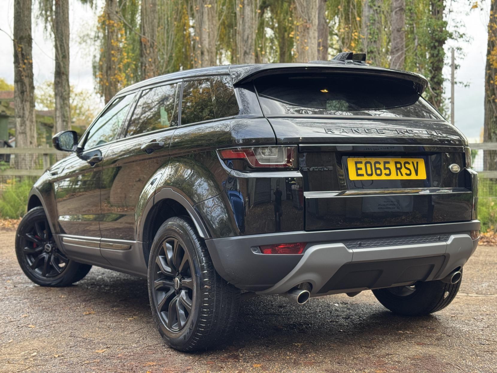 Land Rover Range Rover Evoque 2.0 TD4 SE Tech SUV 5dr Diesel Auto 4WD Euro 6 (s/s) (180 ps)