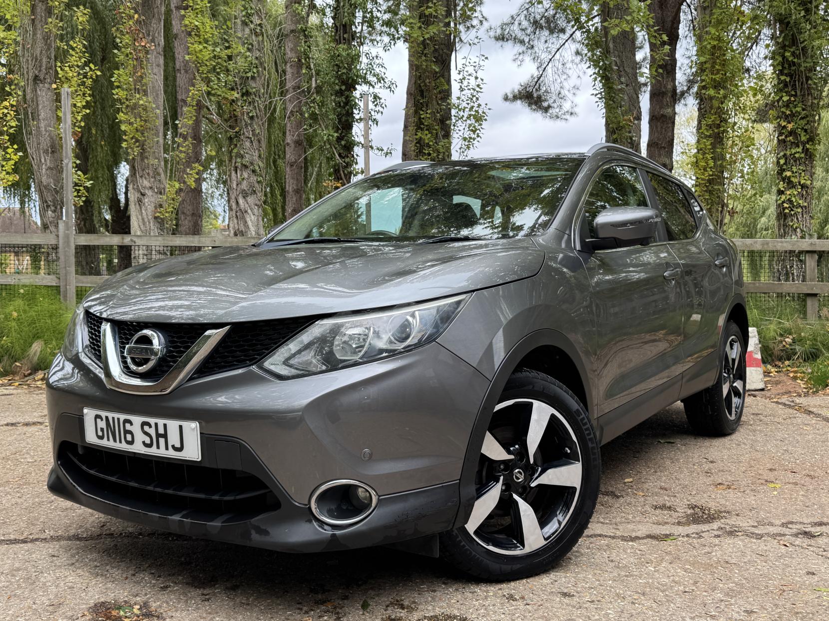 Nissan Qashqai 1.2 DIG-T N-Connecta SUV 5dr Petrol Manual 2WD Euro 6 (s/s) (115 ps)