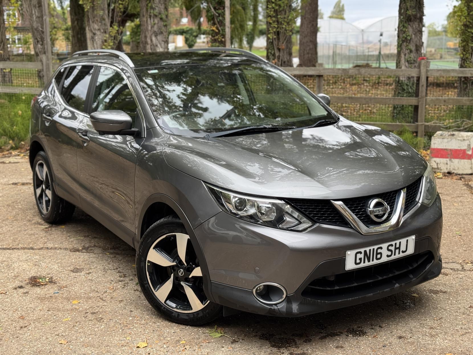 Nissan Qashqai 1.2 DIG-T N-Connecta SUV 5dr Petrol Manual 2WD Euro 6 (s/s) (115 ps)