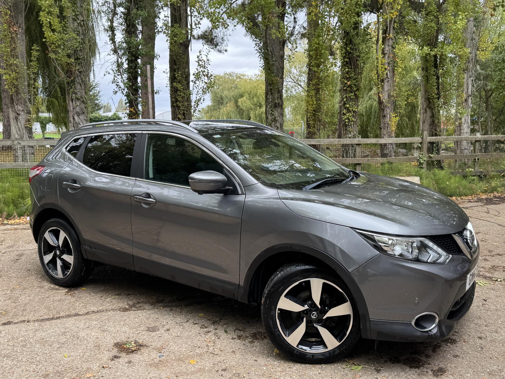 Nissan Qashqai 1.2 DIG-T N-Connecta SUV 5dr Petrol Manual 2WD Euro 6 (s/s) (115 ps)