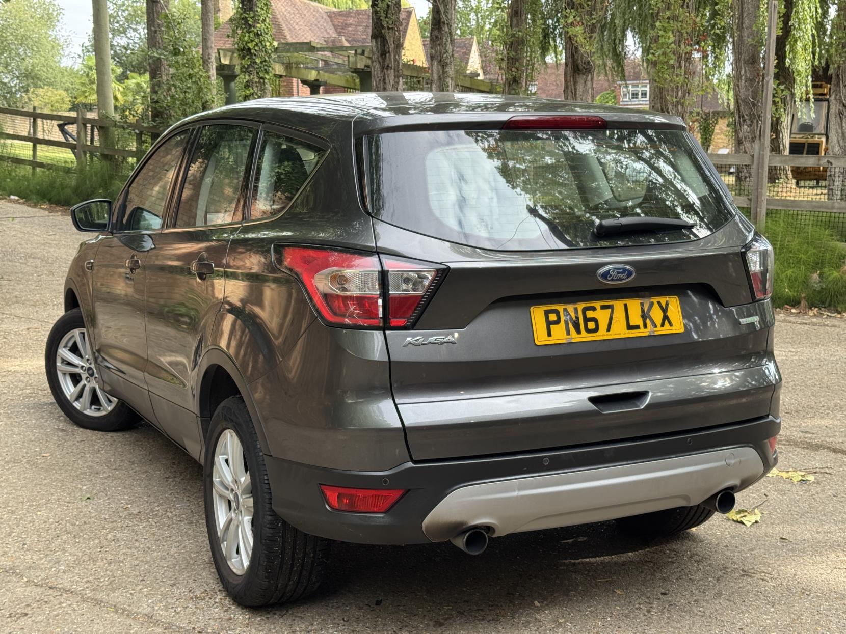 Ford Kuga 1.5T EcoBoost Zetec SUV 5dr Petrol Manual Euro 6 (s/s) (120 ps)