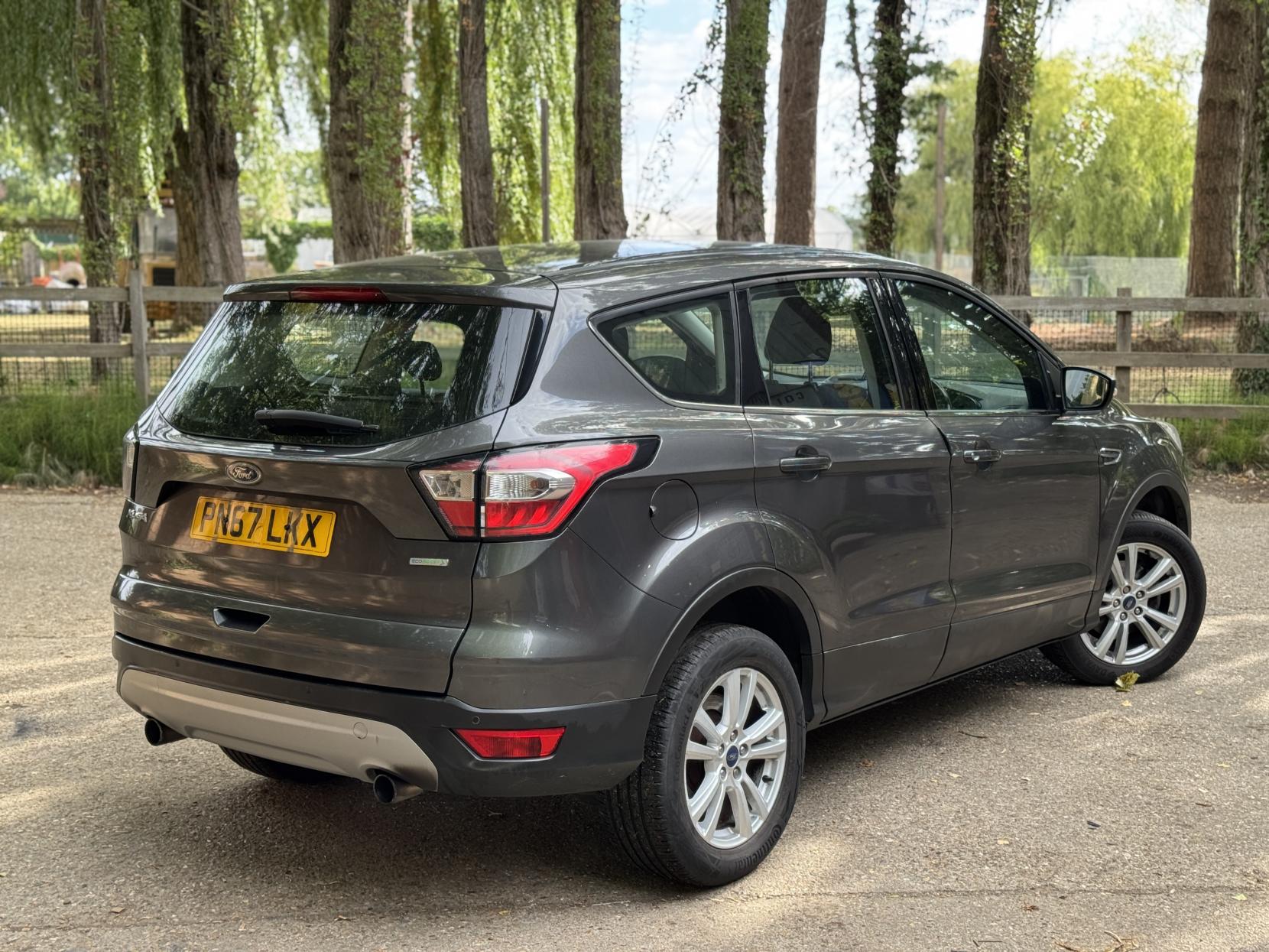 Ford Kuga 1.5T EcoBoost Zetec SUV 5dr Petrol Manual Euro 6 (s/s) (120 ps)