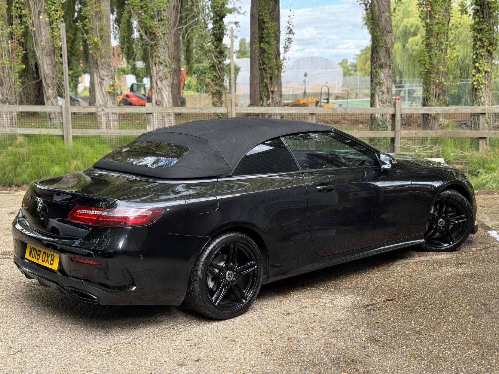 Mercedes-Benz E Class 2.0 E220d AMG Line (Premium) Cabriolet 2dr Diesel G-Tronic+ Euro 6 (s/s) (194 ps)