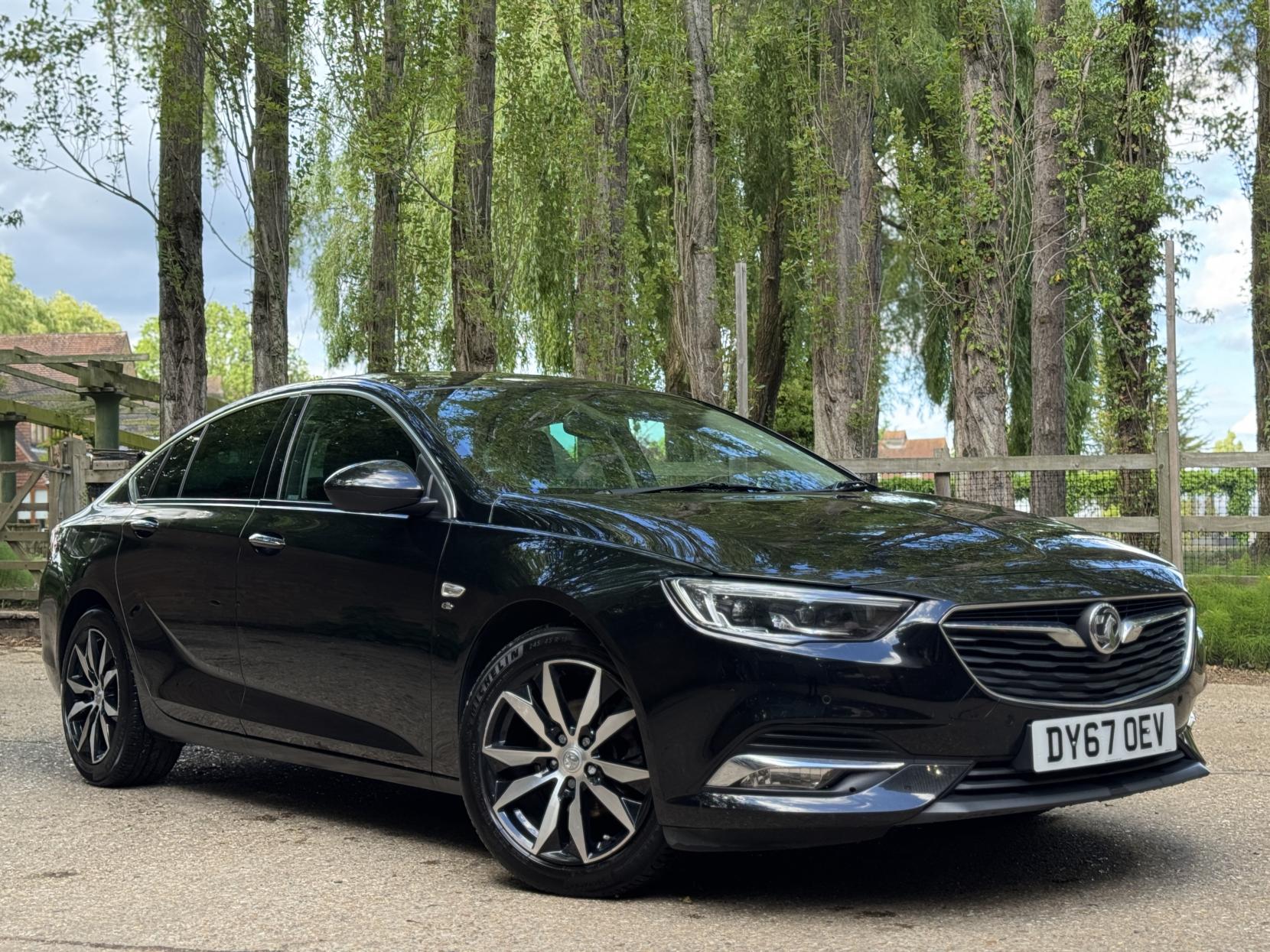 Vauxhall Insignia 1.5i Turbo Elite Nav Grand Sport 5dr Petrol Manual Euro 6 (s/s) (165 ps)