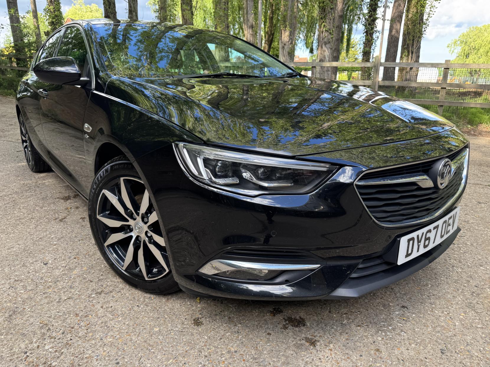Vauxhall Insignia 1.5i Turbo Elite Nav Grand Sport 5dr Petrol Manual Euro 6 (s/s) (165 ps)