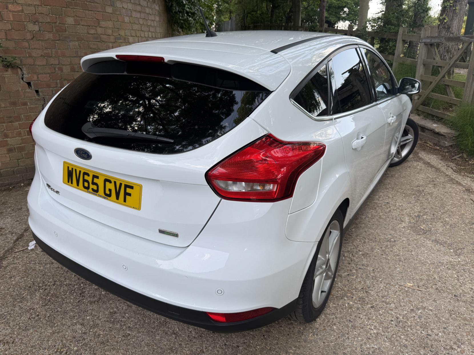 Ford Focus 1.0T EcoBoost Titanium Hatchback 5dr Petrol Manual Euro 6 (s/s) (125 ps)